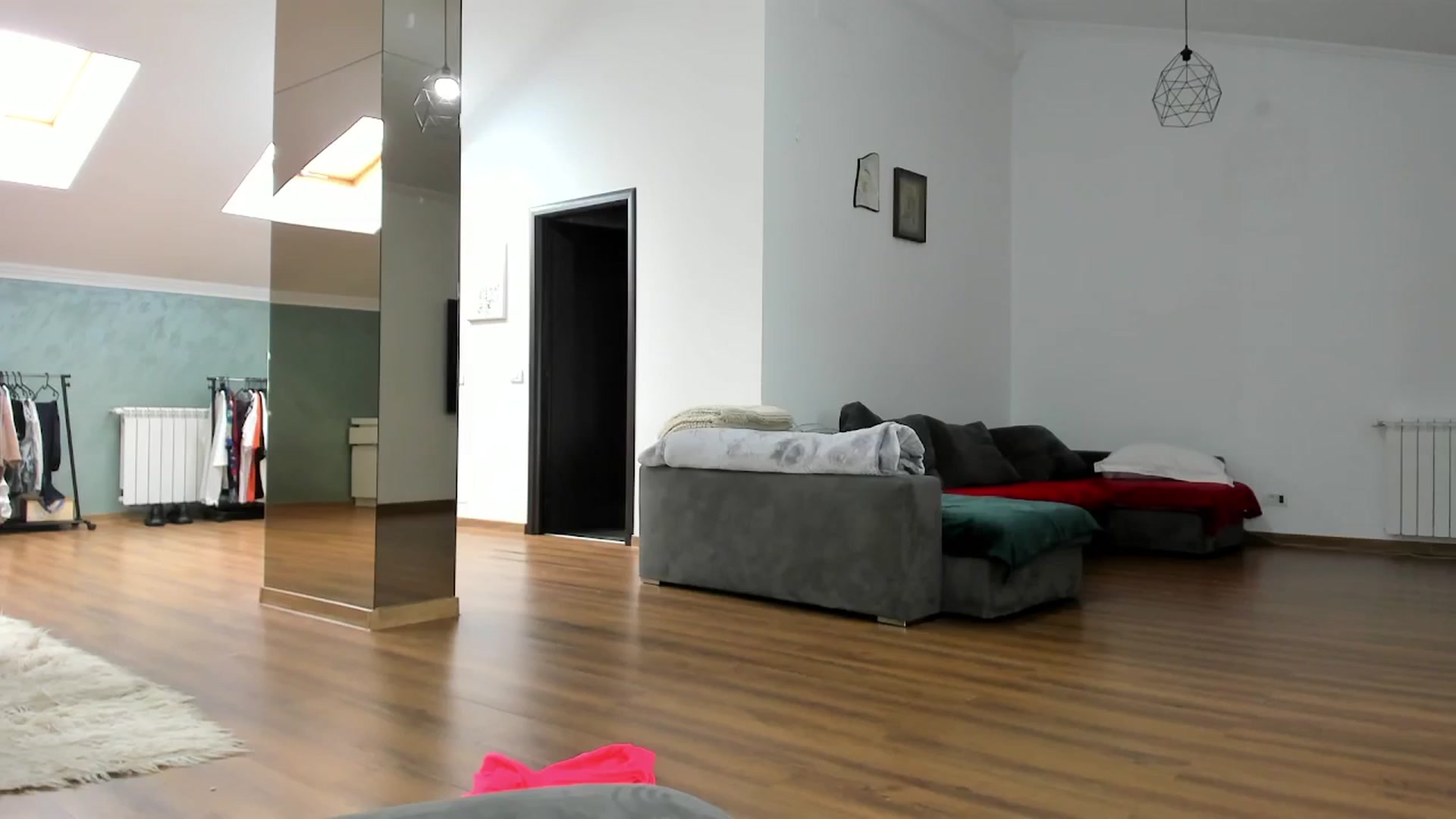 Gallery image thumbnail from AmberClyde's myfreecams stream on, 05/25/2025, 09:57 image 19 of 20