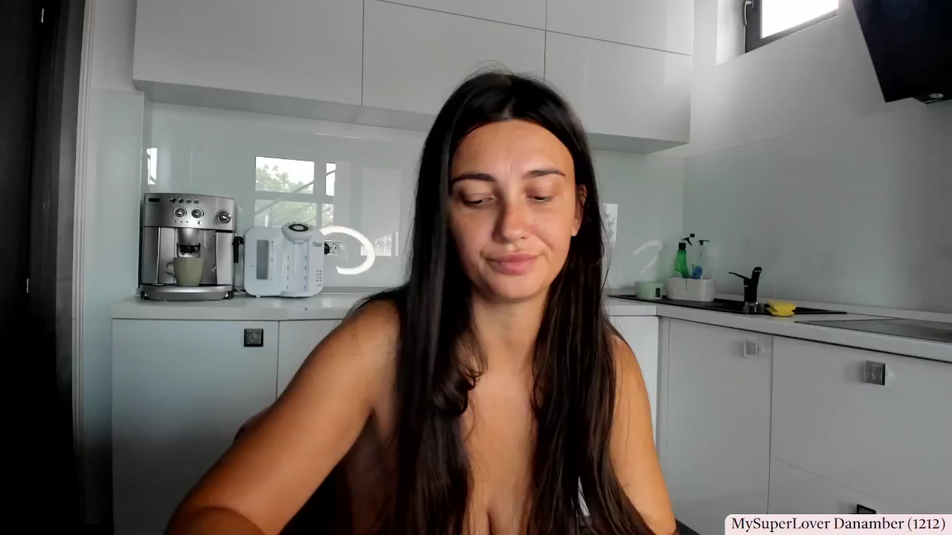 Gallery image thumbnail from AmberClyde's myfreecams stream on, 06/20/2025, 07:29 image 15 of 20