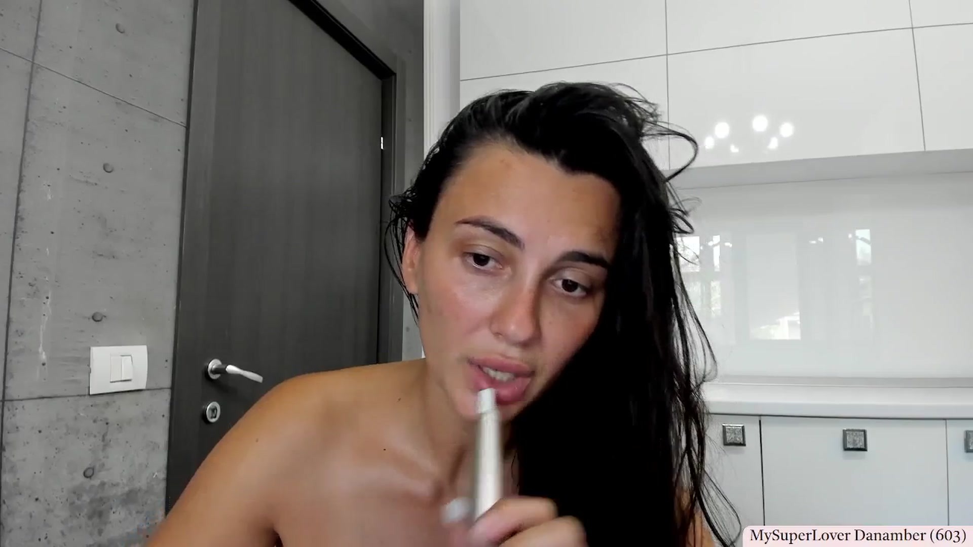Gallery image thumbnail from AmberClyde's myfreecams stream on, 06/30/2025, 08:56 image 9 of 20