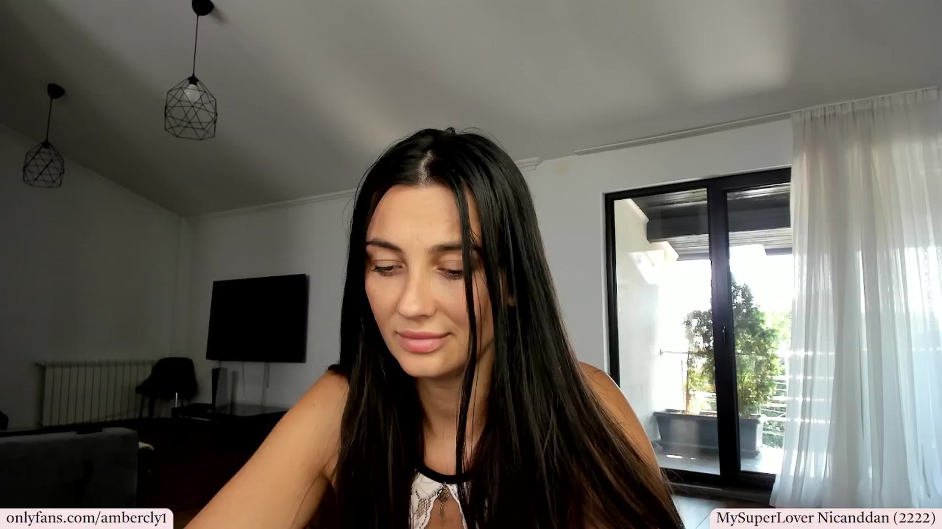 Gallery image thumbnail from AmberClyde's myfreecams stream on, 08/13/2025, 12:15 image 3 of 20