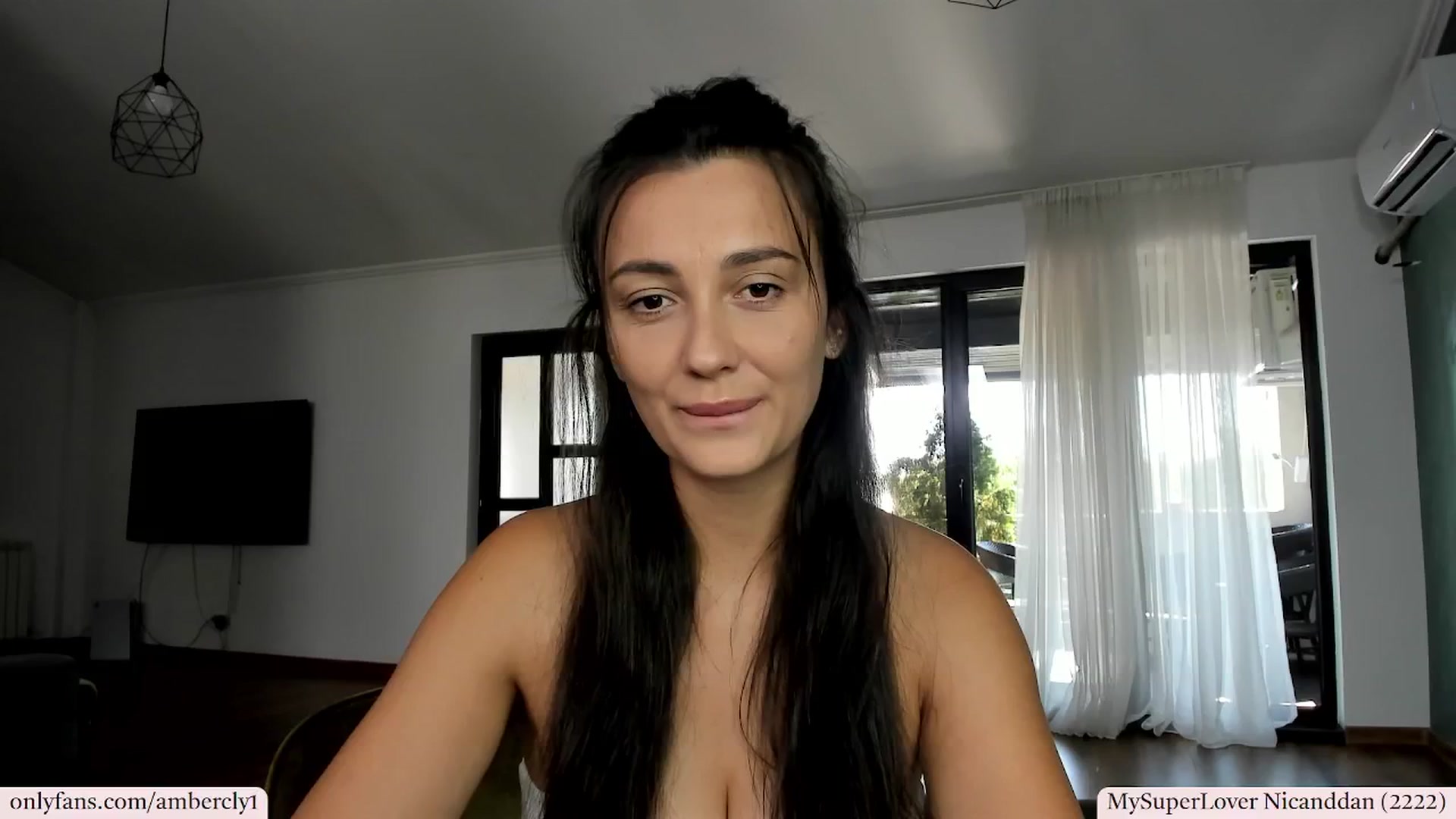 Gallery image thumbnail from AmberClyde's myfreecams stream on, 08/20/2025, 13:20 image 6 of 20