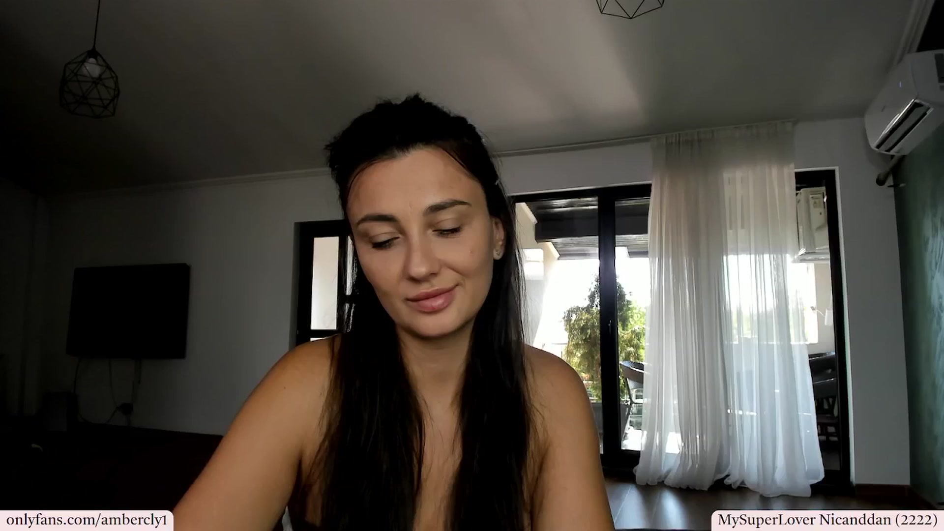 Gallery image thumbnail from AmberClyde's myfreecams stream on, 08/20/2025, 13:20 image 16 of 20