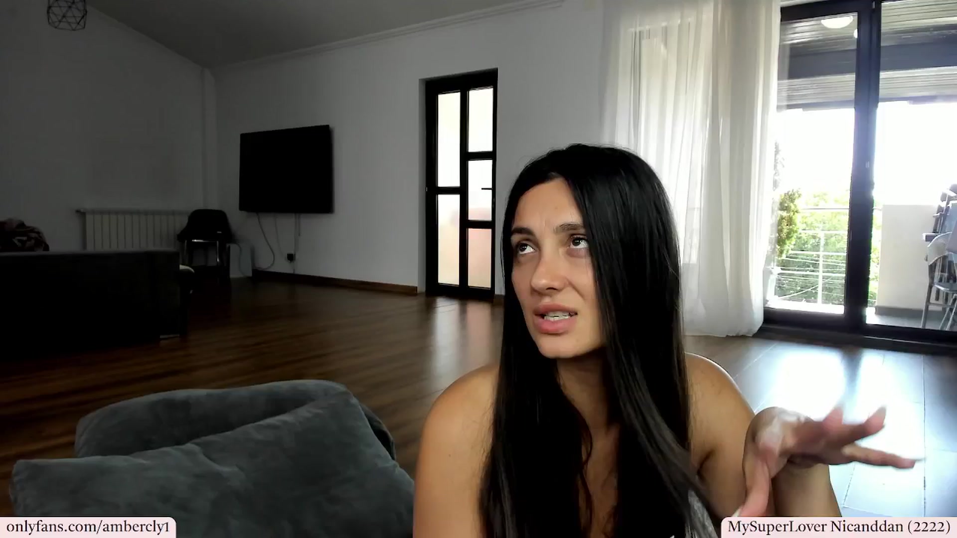 Gallery image thumbnail from AmberClyde's myfreecams stream on, 08/31/2025, 13:33 image 4 of 20