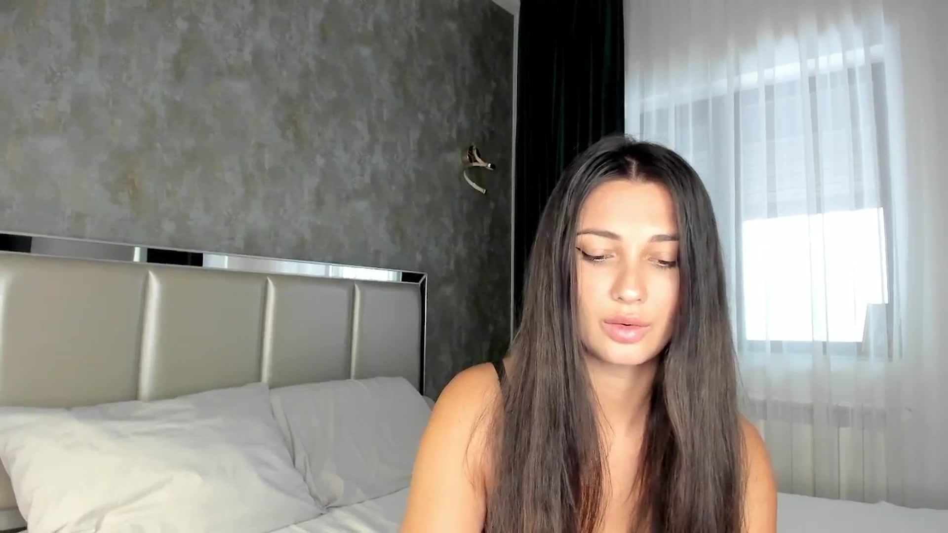 Gallery image thumbnail from AmberClyde's myfreecams stream on, 09/16/2025, 12:18 image 8 of 20