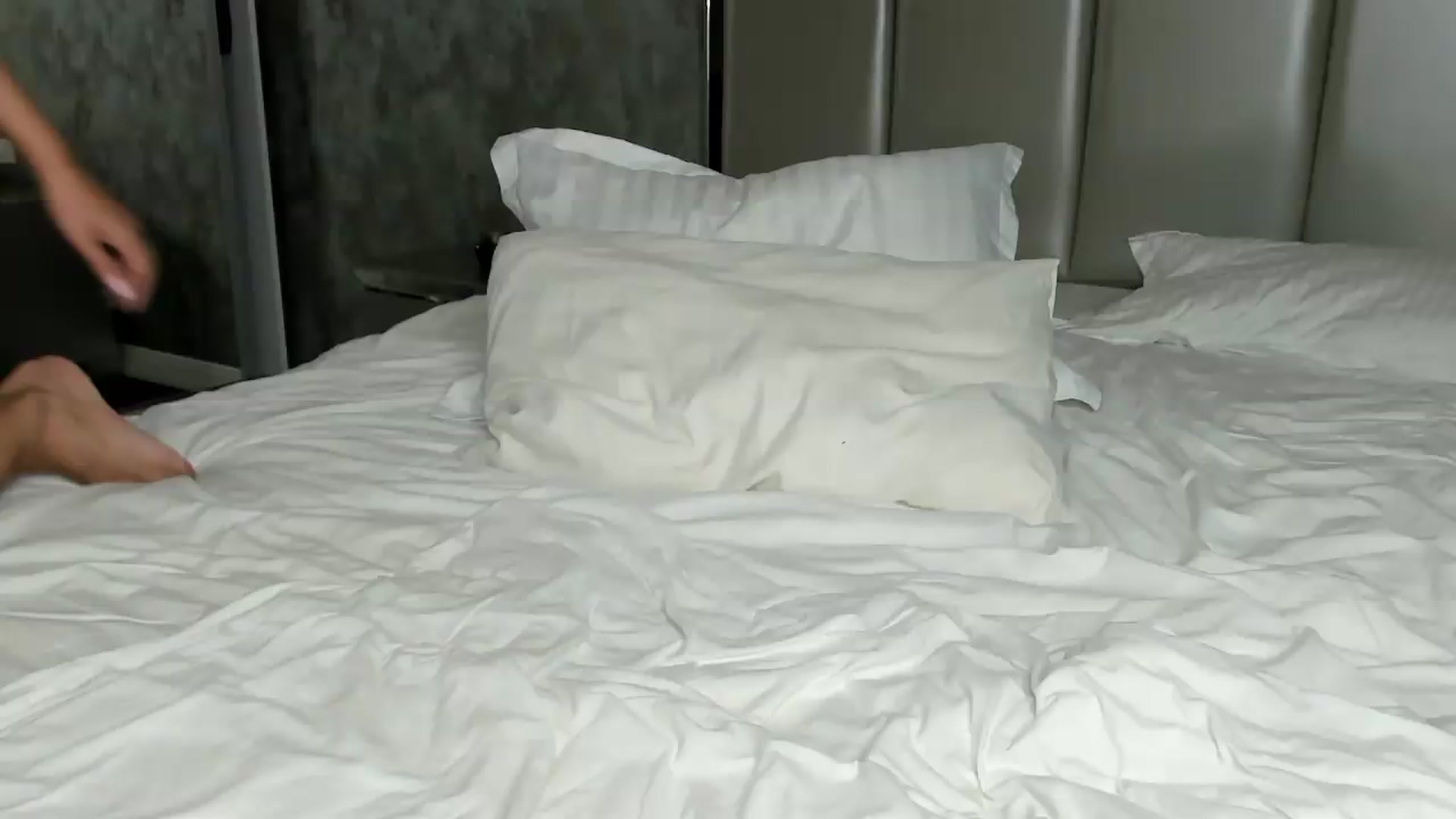 Gallery image thumbnail from AmberClyde's myfreecams stream on, 05/22/2026, 23:27 image 17 of 20