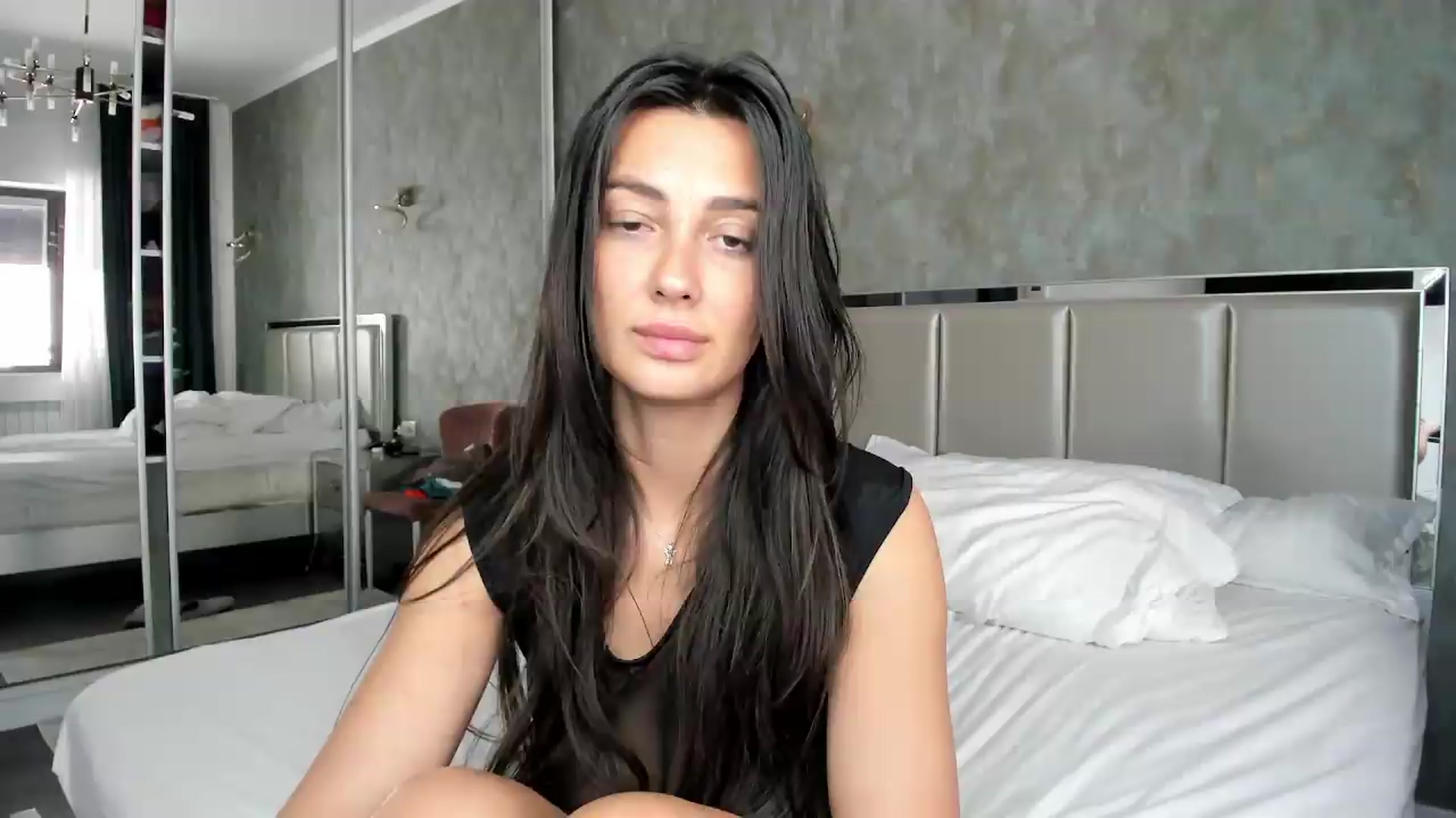 Gallery image thumbnail from AmberClyde's myfreecams stream on, 05/27/2026, 11:33 image 18 of 20