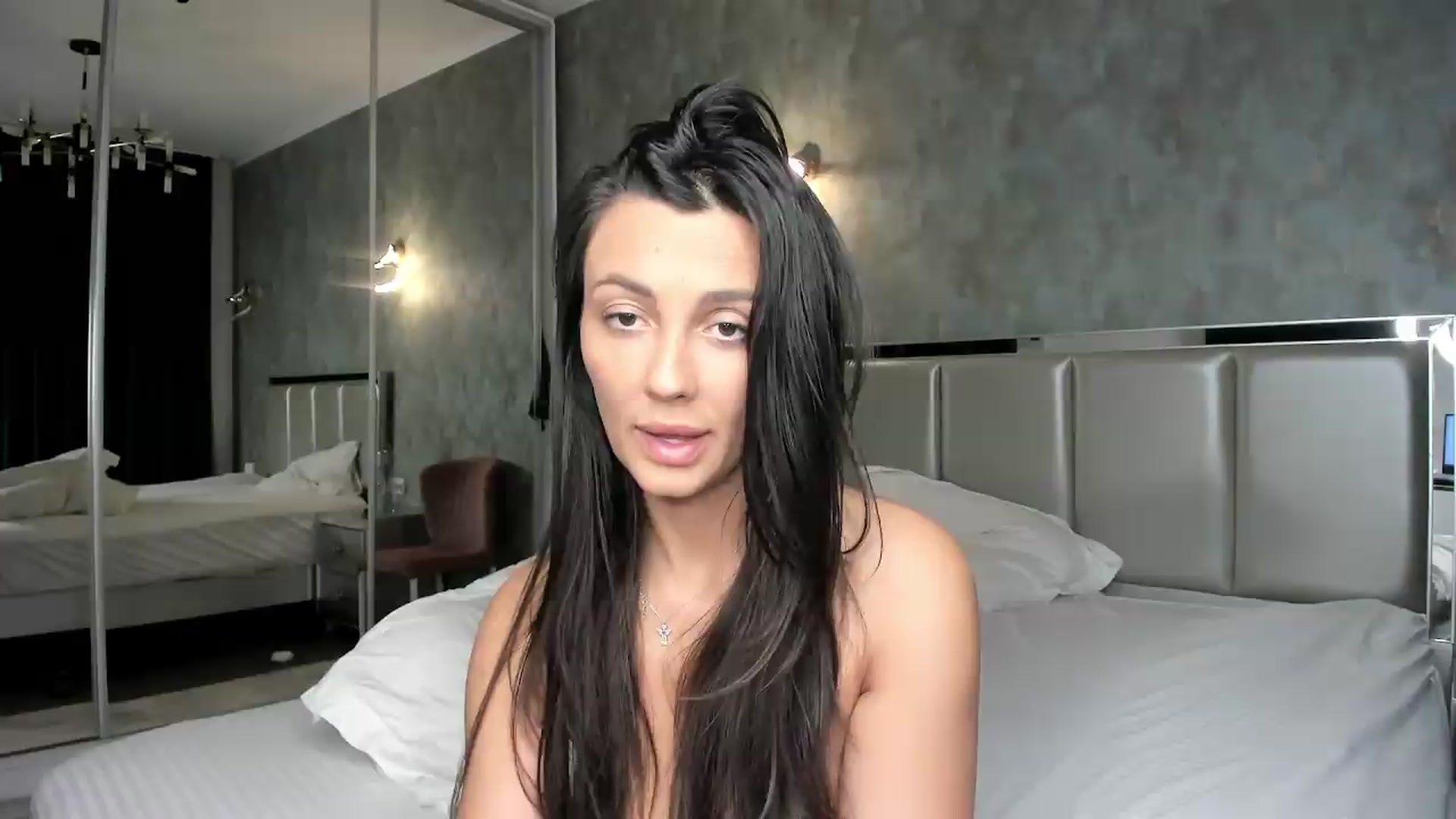 Gallery image thumbnail from AmberClyde's myfreecams stream on, 05/30/2026, 23:57 image 13 of 20