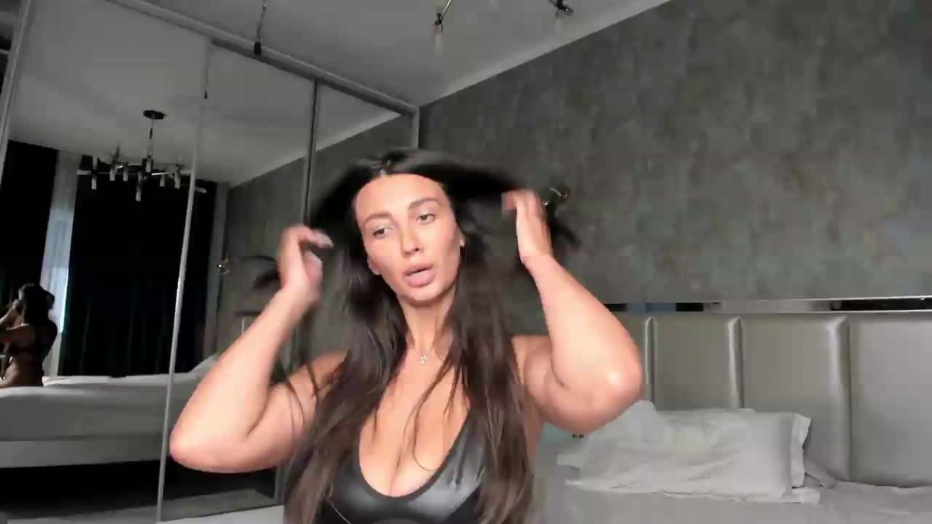 Gallery image thumbnail from AmberClyde's myfreecams stream on, 06/16/2026, 13:21 image 3 of 20