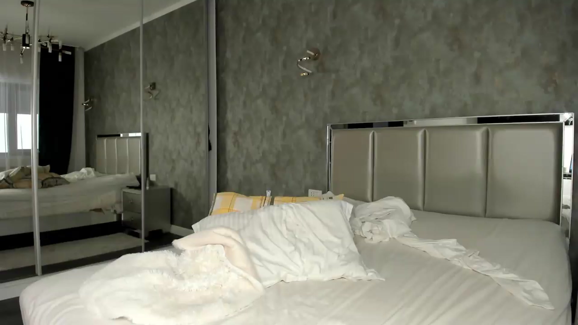 Gallery image thumbnail from AmberClyde's myfreecams stream on, 07/08/2026, 12:59 image 17 of 20