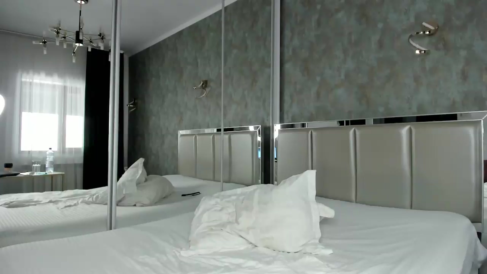 Gallery image thumbnail from AmberClyde's myfreecams stream on, 07/17/2026, 11:40 image 10 of 20