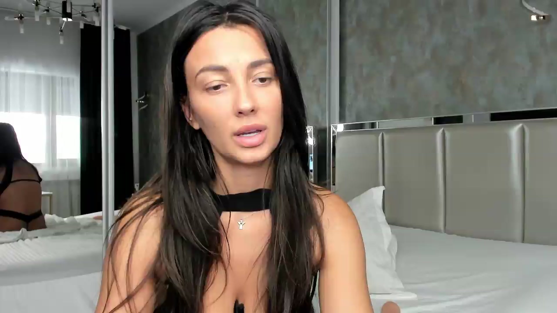 Gallery image thumbnail from AmberClyde's myfreecams stream on, 07/17/2026, 12:50 image 17 of 20