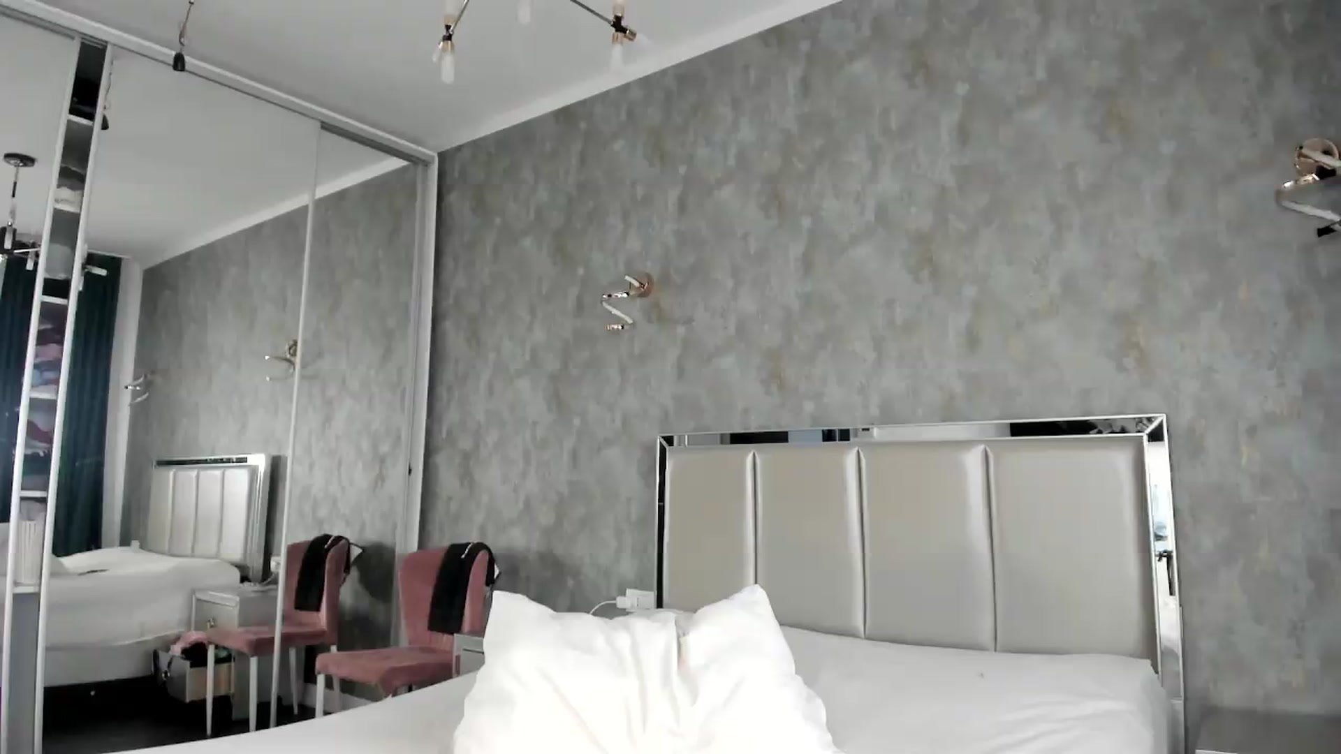Gallery image thumbnail from AmberClyde's myfreecams stream on, 07/30/2026, 12:36 image 10 of 20