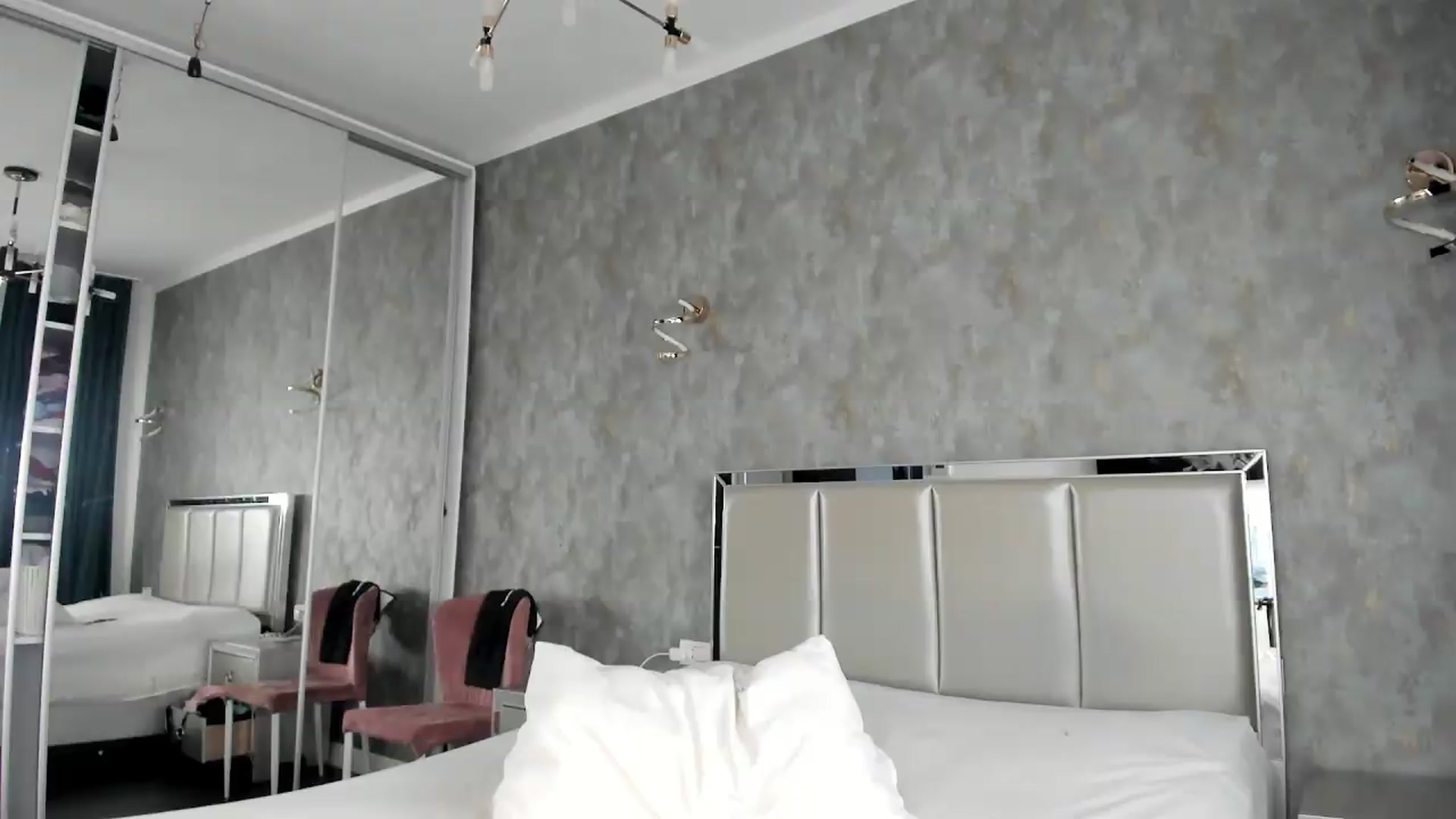 Gallery image thumbnail from AmberClyde's myfreecams stream on, 07/30/2026, 12:36 image 9 of 20