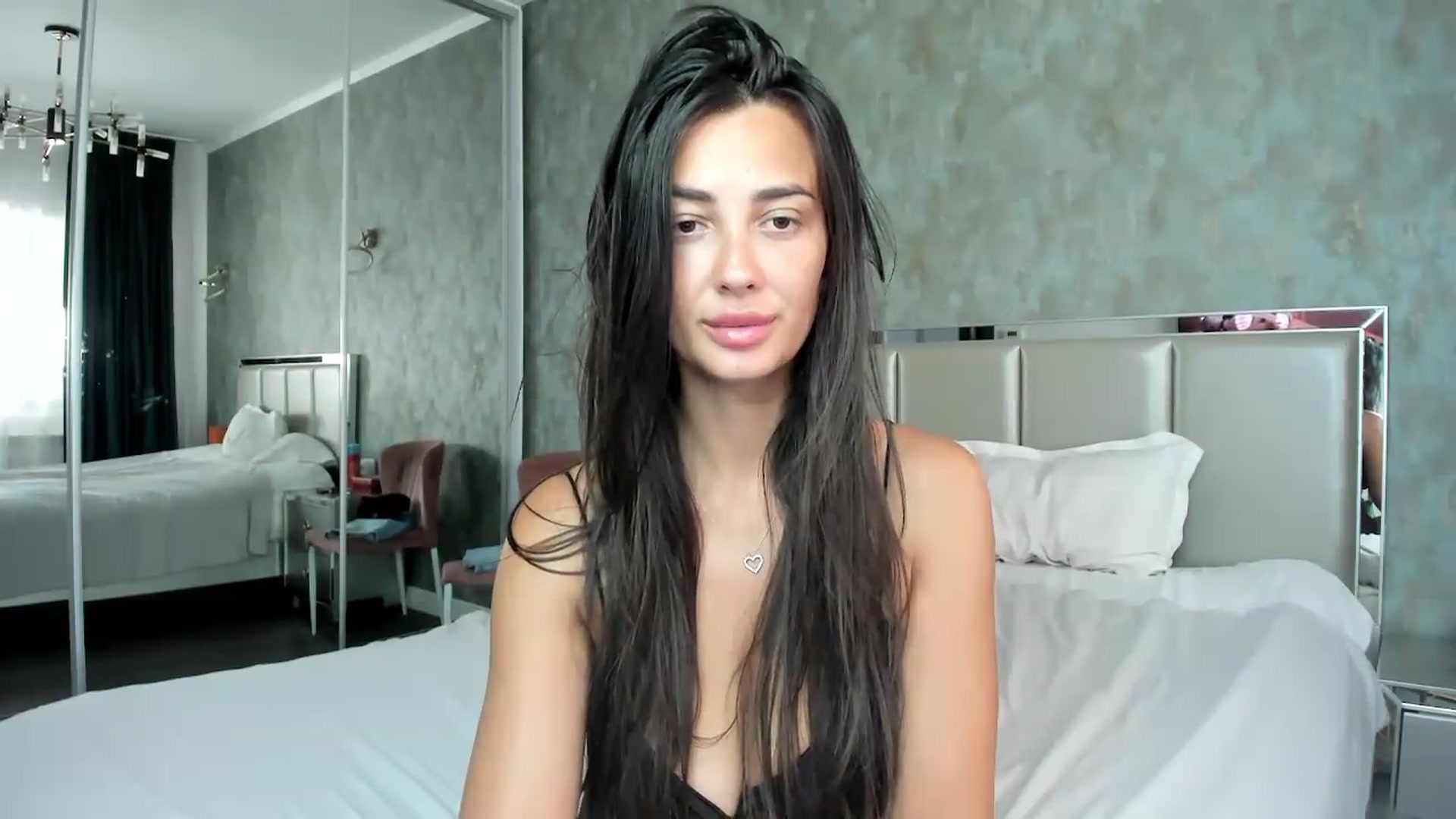 Gallery image thumbnail from AmberClyde's myfreecams stream on, 08/12/2026, 11:13 image 15 of 20