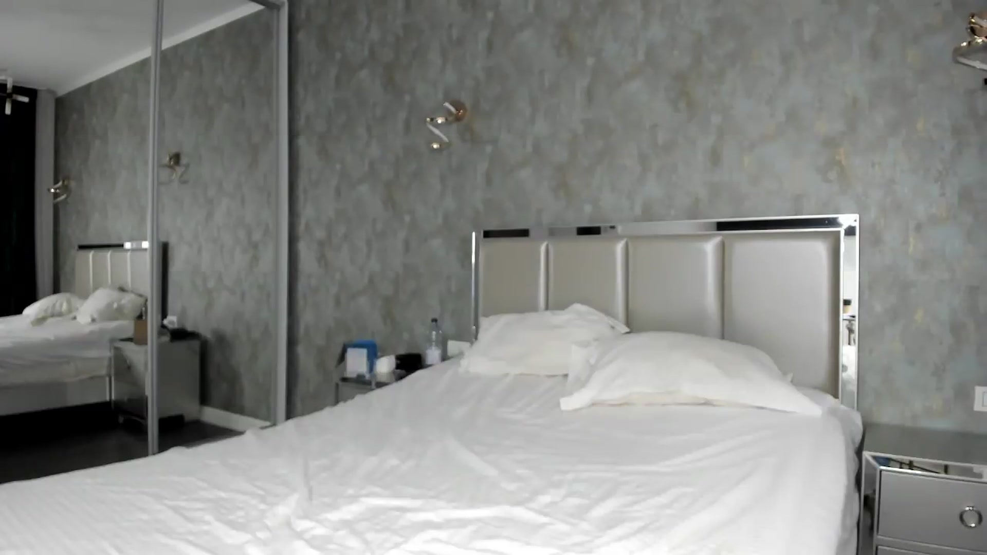 Gallery image thumbnail from AmberClyde's myfreecams stream on, 08/25/2026, 12:44 image 19 of 20