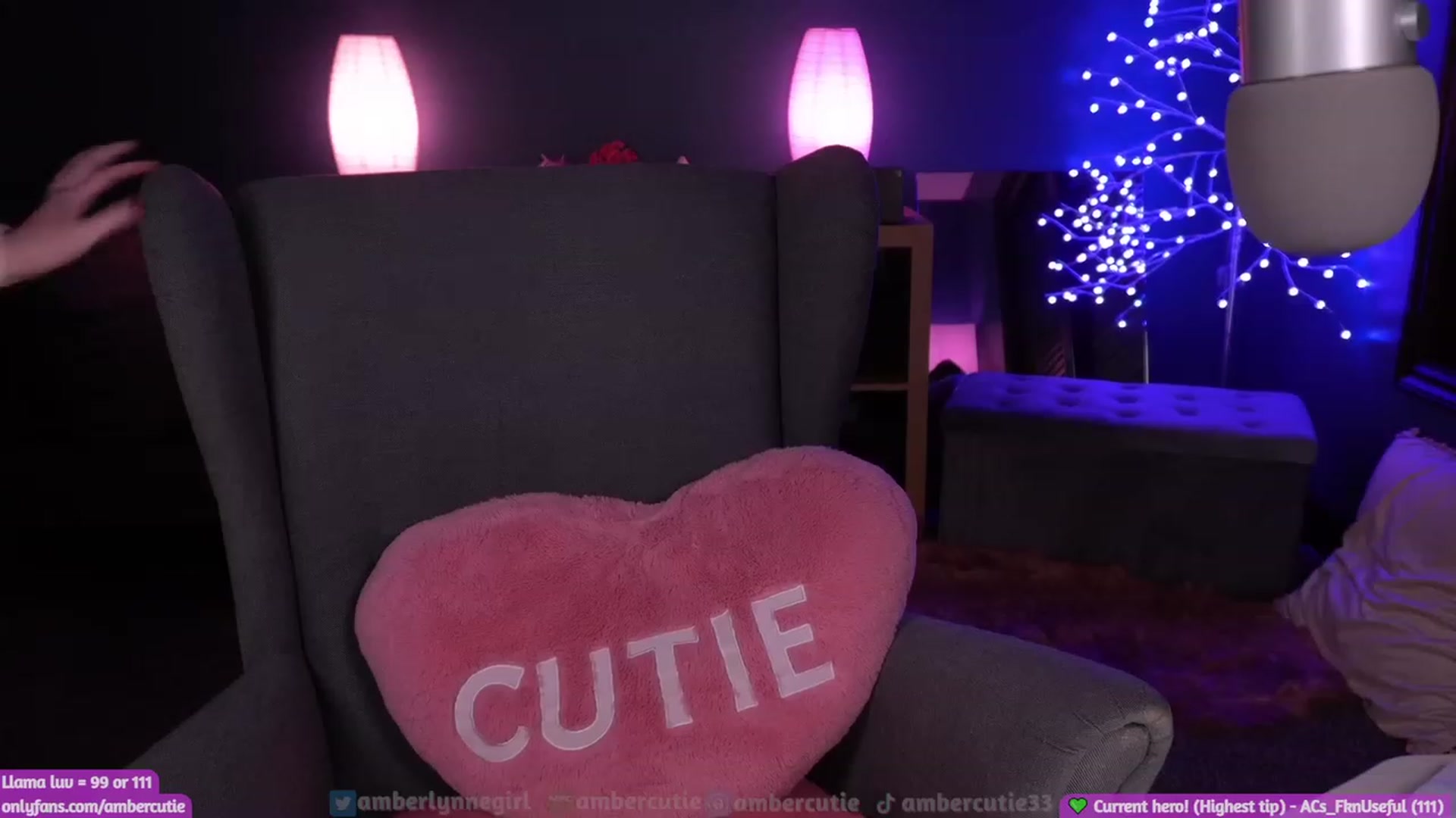 Gallery image thumbnail from AmberCutie's myfreecams stream on, 01/19/2023, 06:56 image 10 of 20