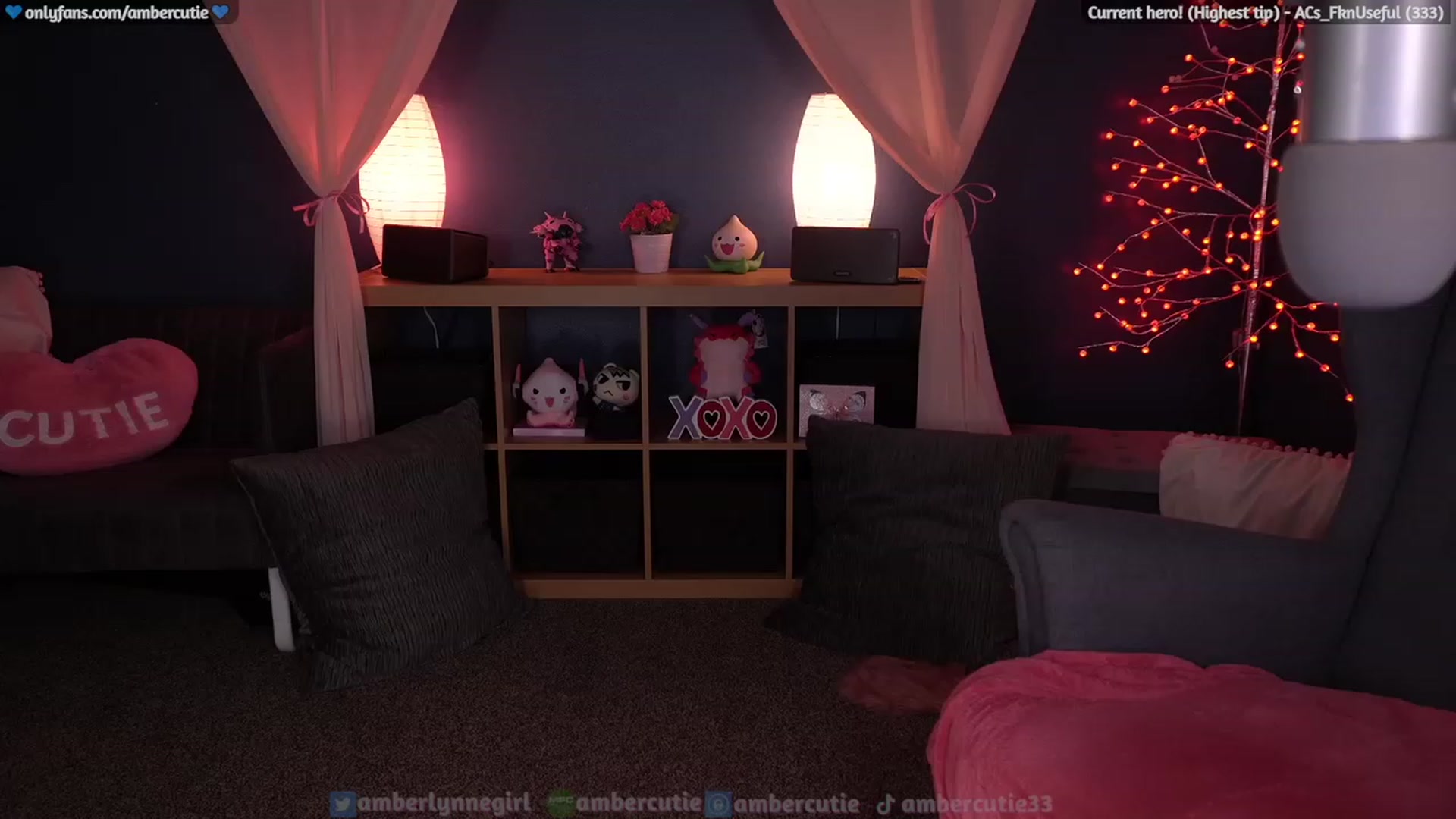 Gallery image thumbnail from AmberCutie's myfreecams stream on, 05/10/2023, 05:53 image 3 of 20