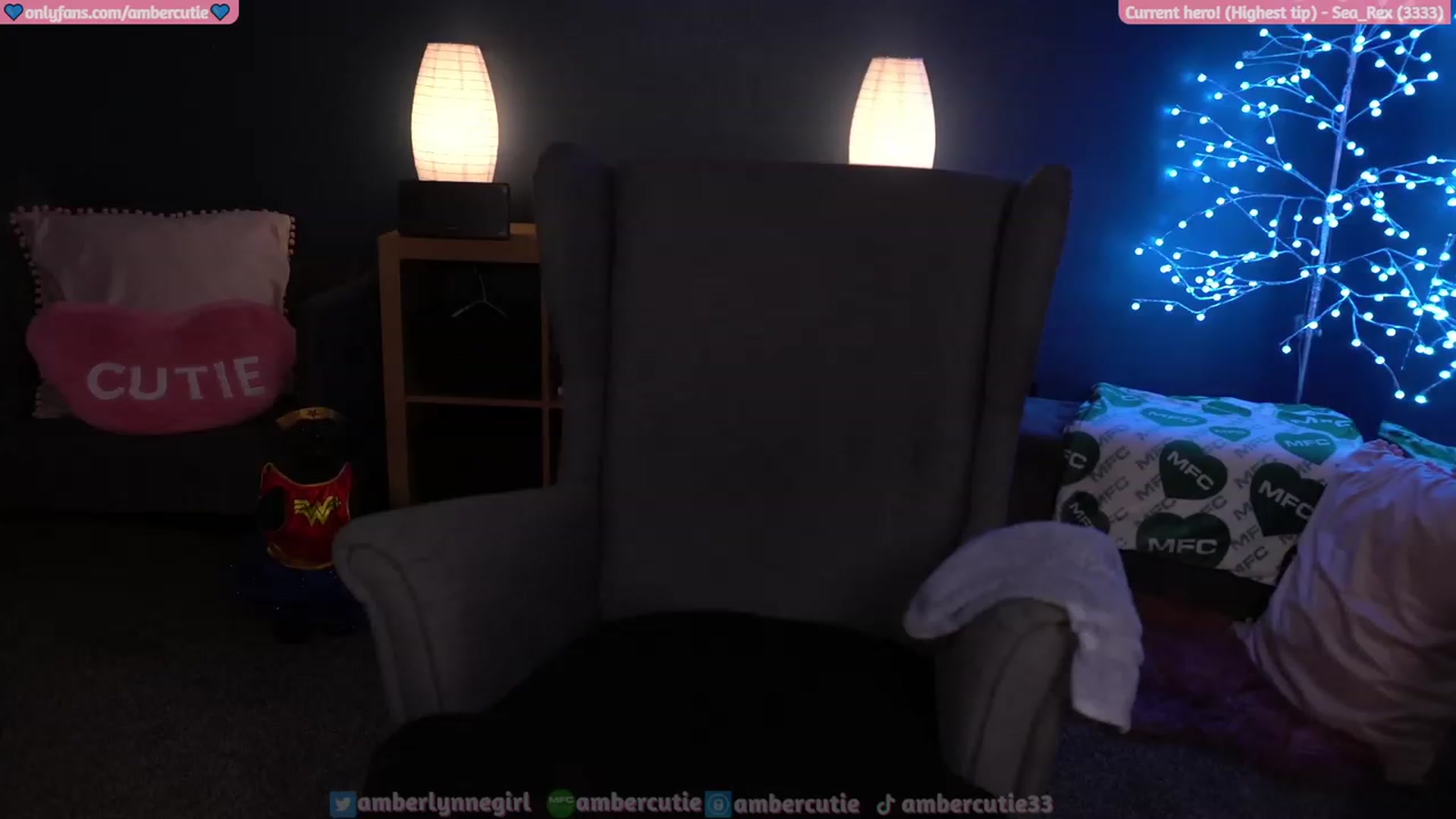 Gallery image thumbnail from AmberCutie's myfreecams stream on, 08/29/2023, 02:51 image 11 of 20