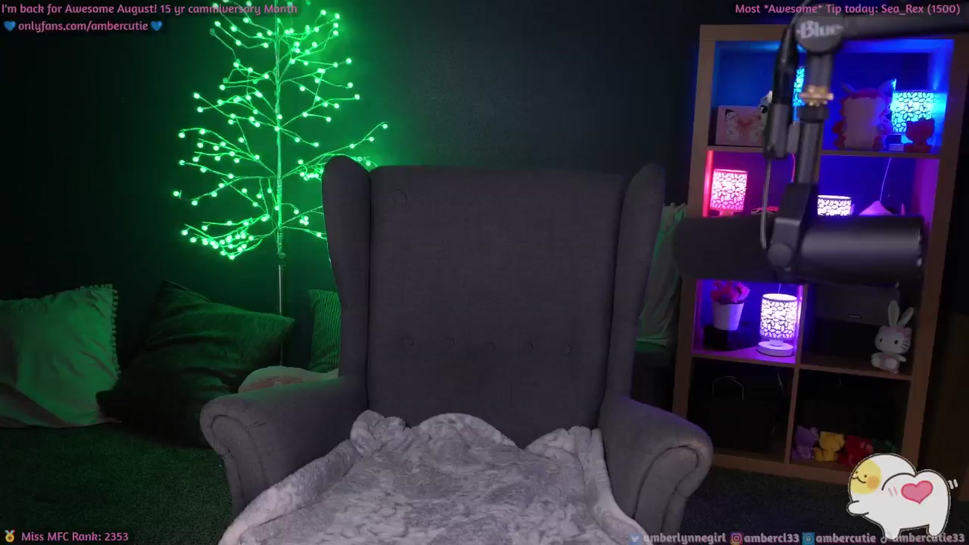 Gallery image thumbnail from AmberCutie's myfreecams stream on, 08/29/2024, 04:08 image 14 of 20