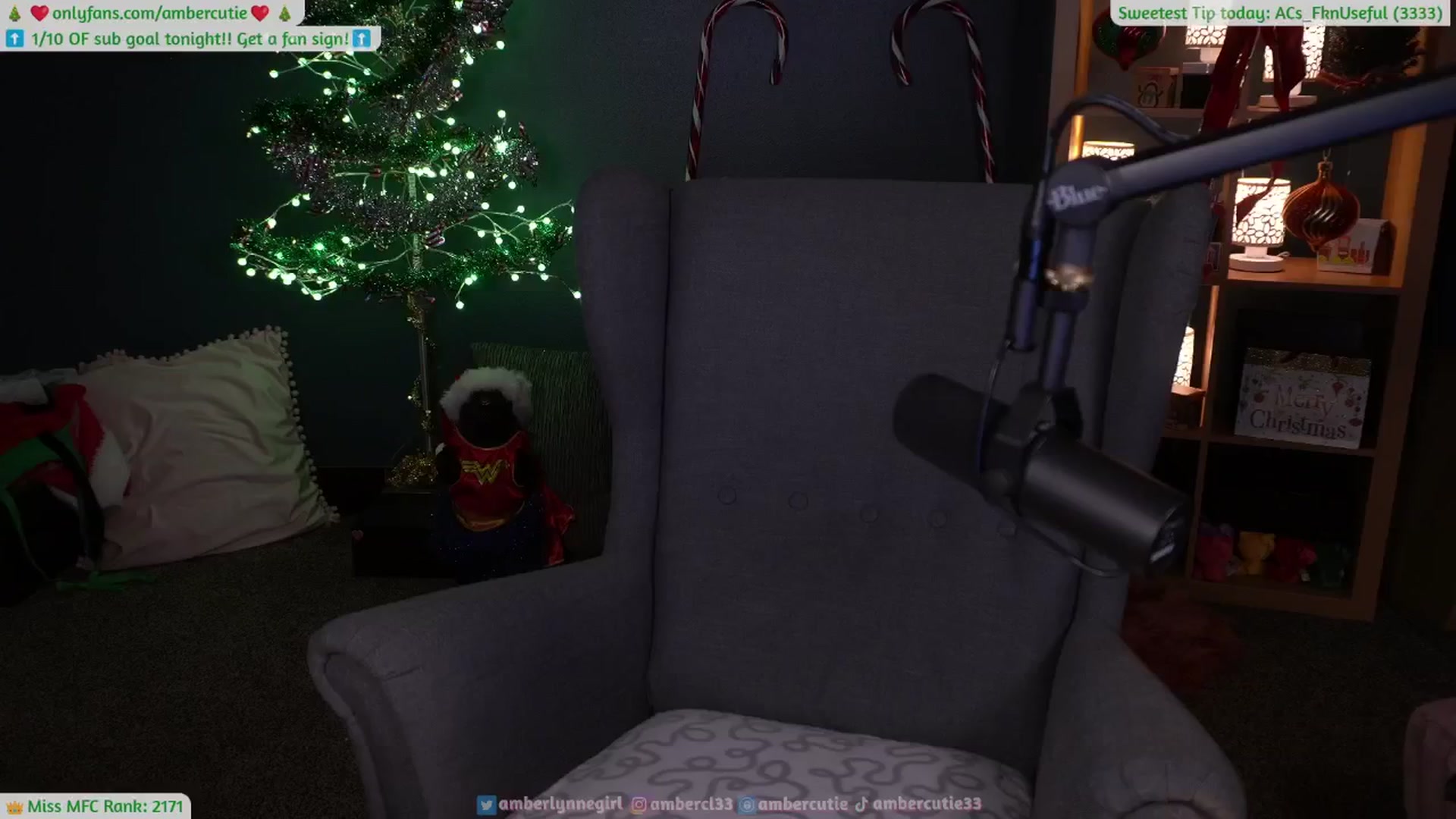 Gallery image thumbnail from AmberCutie's myfreecams stream on, 12/18/2024, 06:02 image 17 of 20