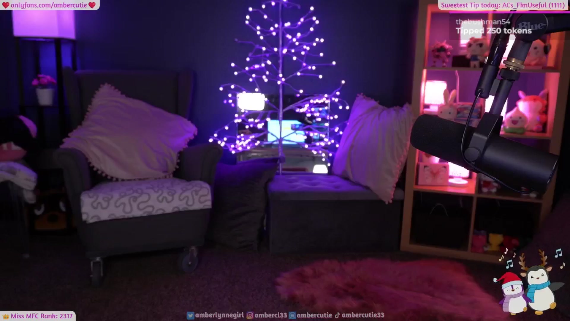 Gallery image thumbnail from AmberCutie's myfreecams stream on, 01/08/2025, 05:31 image 12 of 20