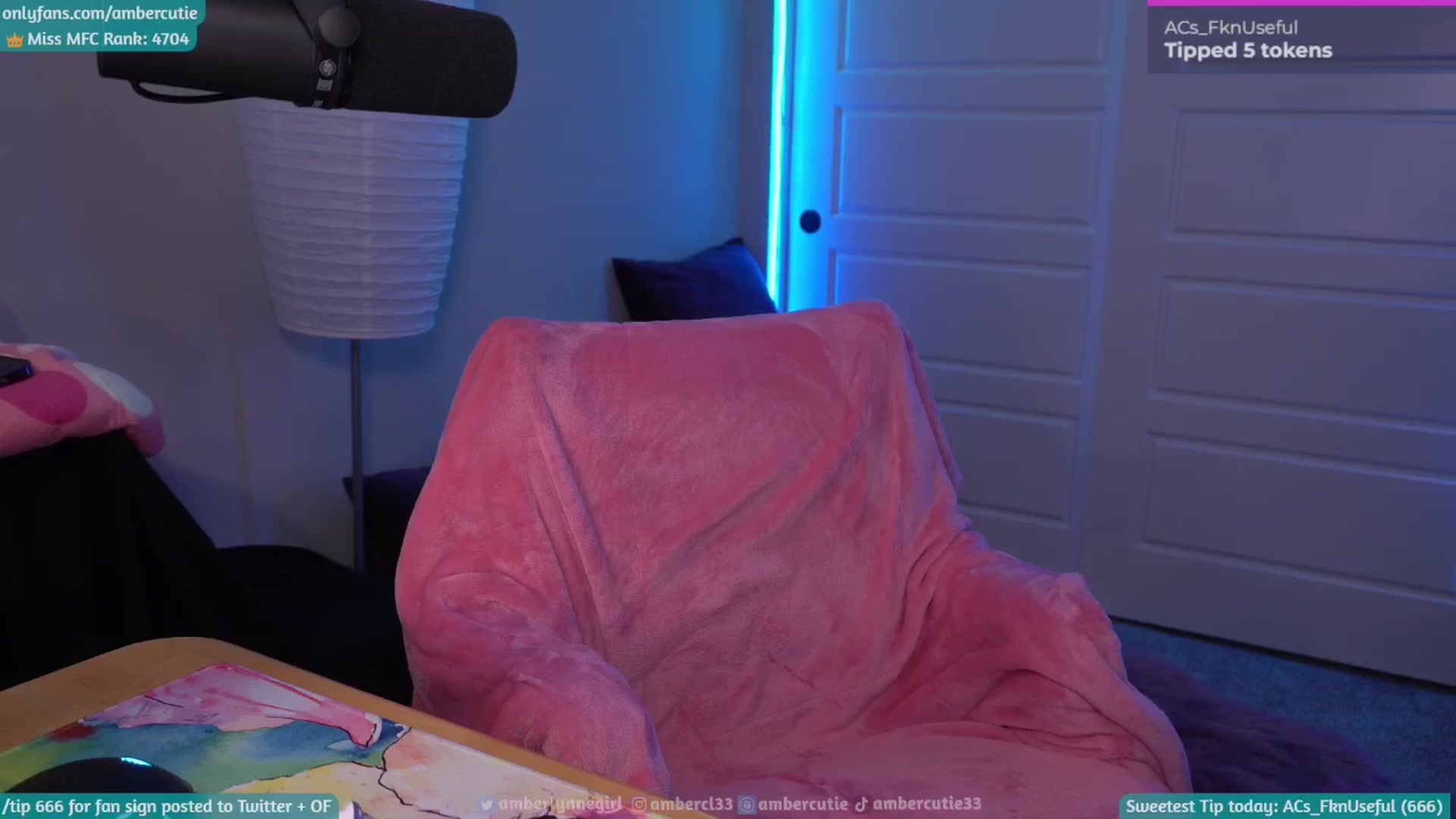Gallery image thumbnail from AmberCutie's myfreecams stream on, 01/24/2026, 06:38 image 8 of 20