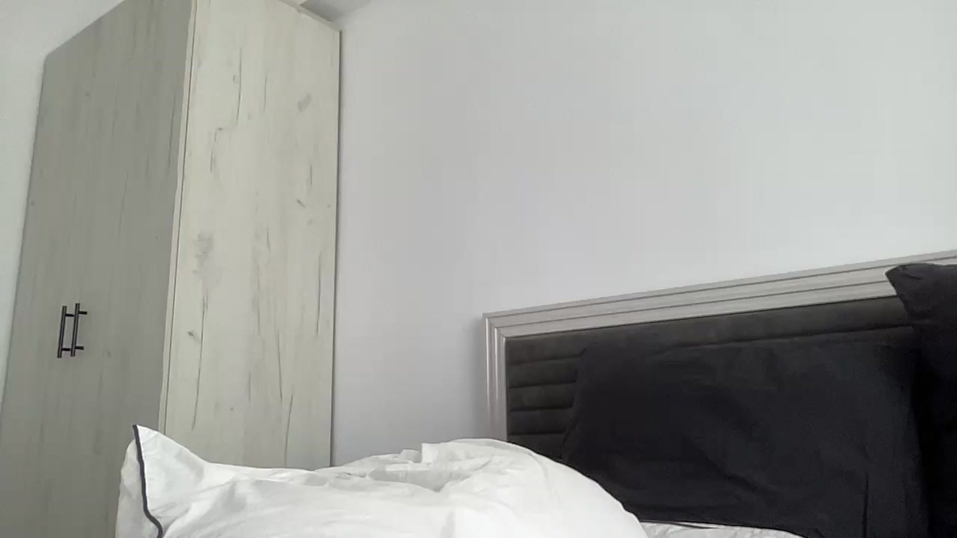 Gallery image thumbnail from AmberHottX's myfreecams stream on, 06/24/2024, 07:50 image 12 of 20