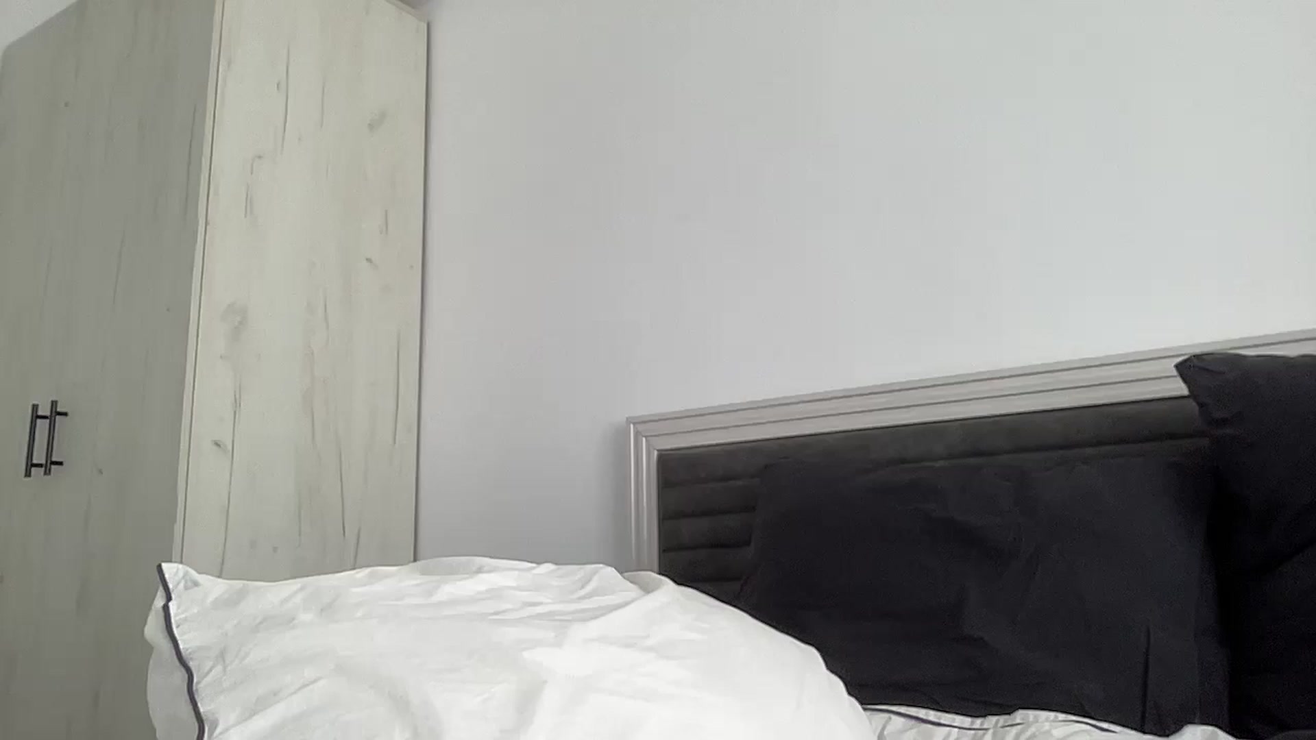 Gallery image thumbnail from AmberHottX's myfreecams stream on, 06/24/2024, 07:50 image 7 of 20