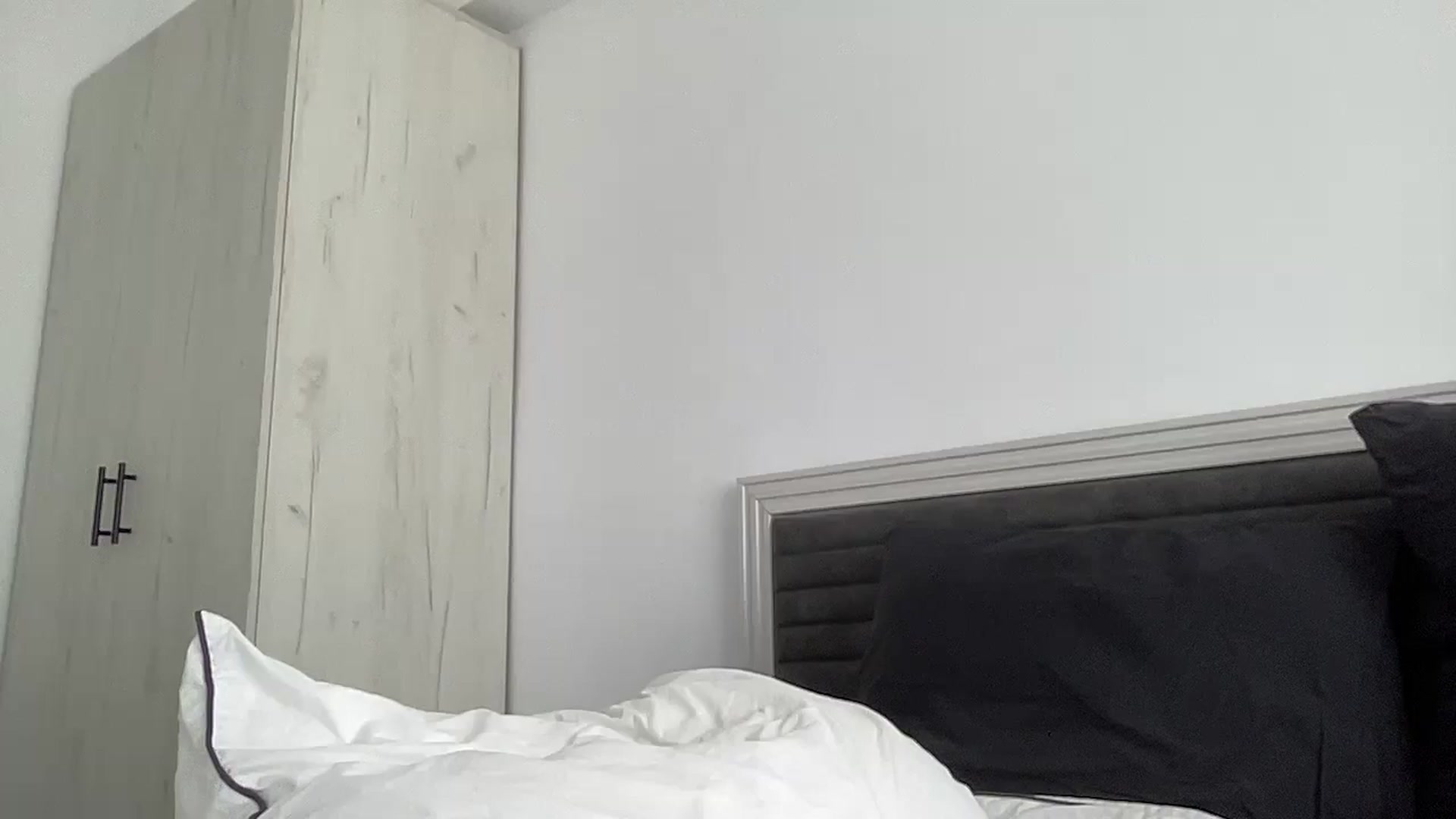 Gallery image thumbnail from AmberHottX's myfreecams stream on, 06/24/2024, 07:50 image 20 of 20
