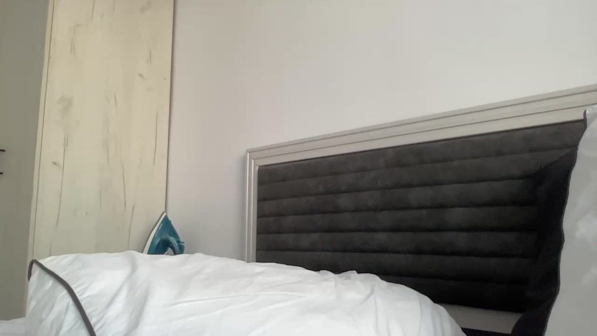 Gallery image thumbnail from AmberHottX's myfreecams stream on, 06/25/2024, 17:33 image 3 of 20