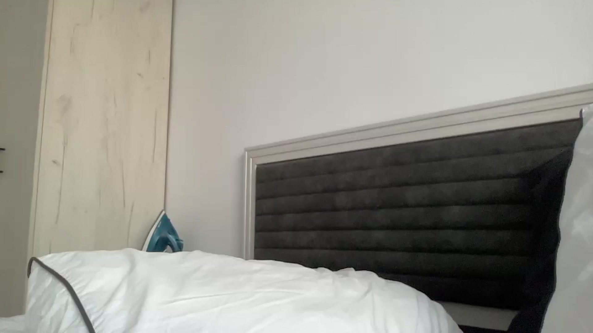 Gallery image thumbnail from AmberHottX's myfreecams stream on, 06/25/2024, 17:33 image 12 of 20