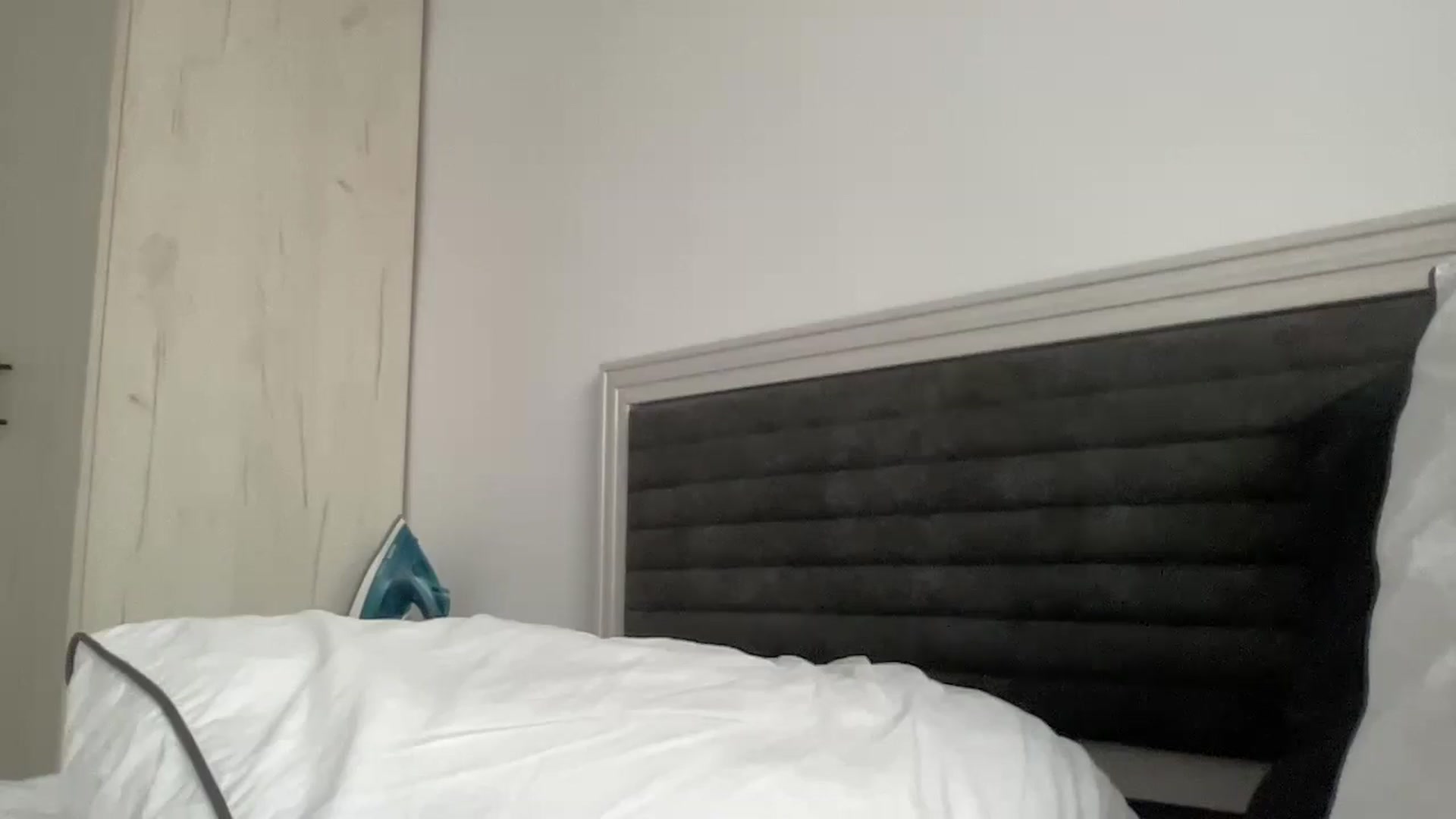 Gallery image thumbnail from AmberHottX's myfreecams stream on, 06/25/2024, 17:33 image 17 of 20