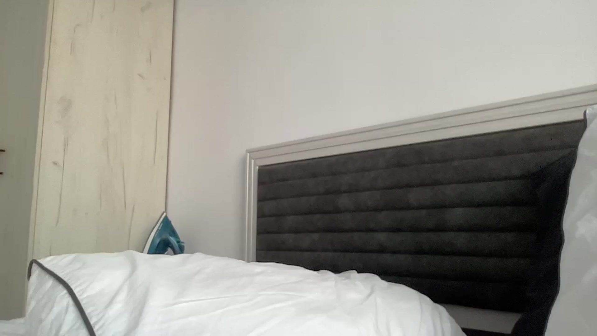 Gallery image thumbnail from AmberHottX's myfreecams stream on, 06/25/2024, 17:33 image 10 of 20