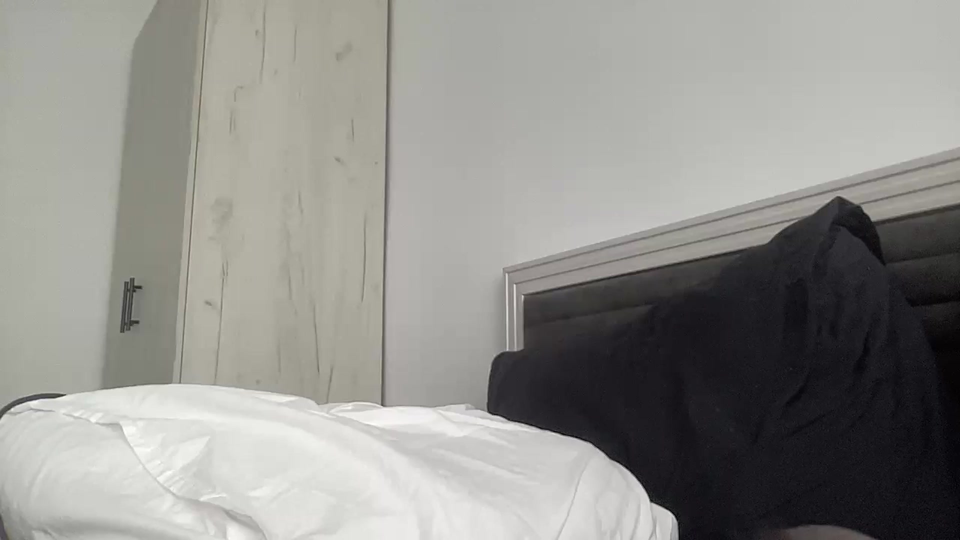 Gallery image thumbnail from AmberHottX's myfreecams stream on, 07/03/2024, 08:01 image 6 of 20