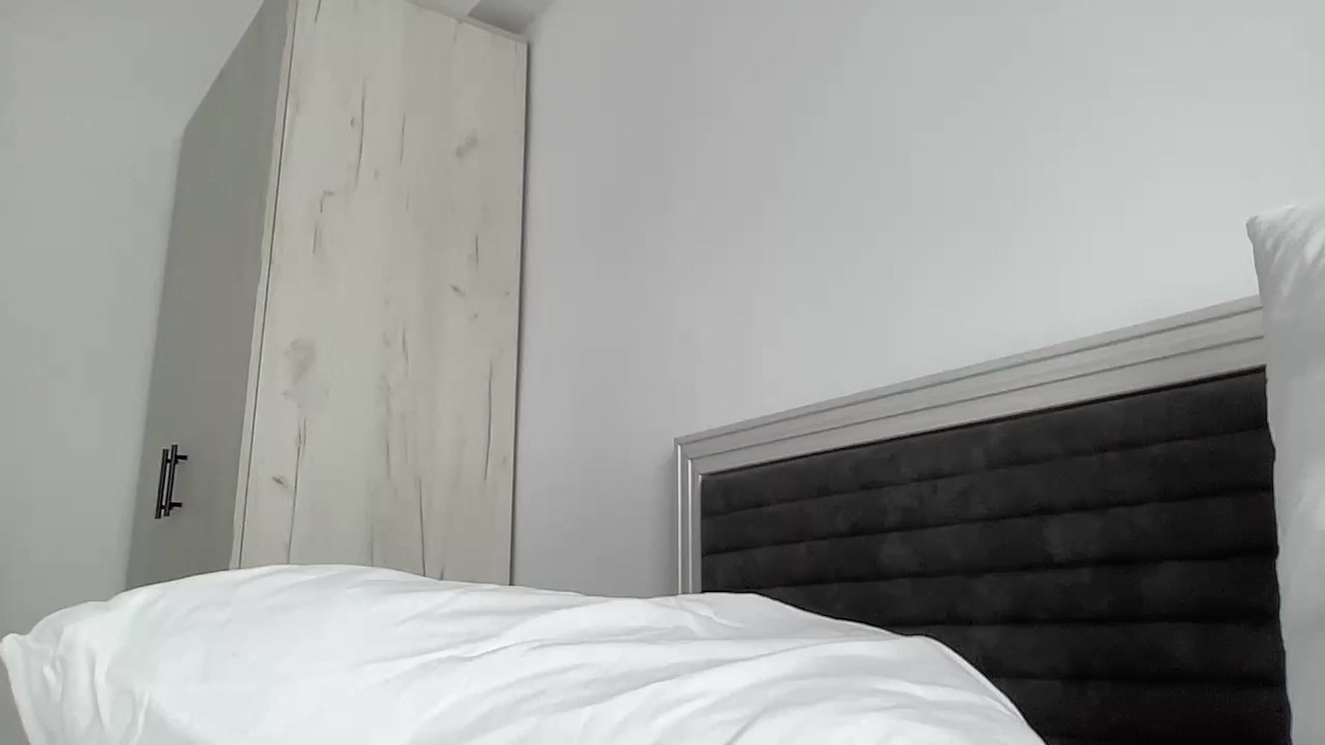 Gallery image thumbnail from AmberHottX's myfreecams stream on, 07/19/2024, 07:46 image 15 of 20