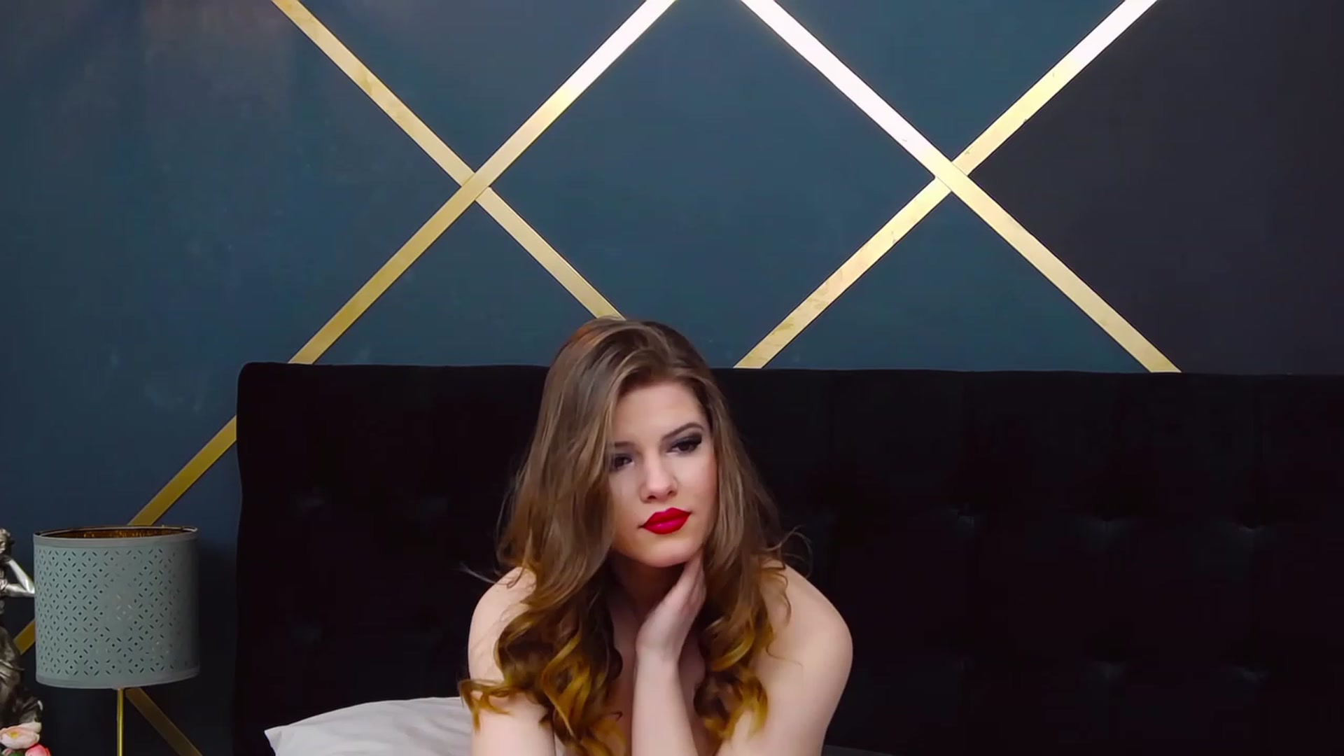 Gallery image thumbnail from AmberKeaton's myfreecams stream on, 03/16/2023, 09:03 image 17 of 20