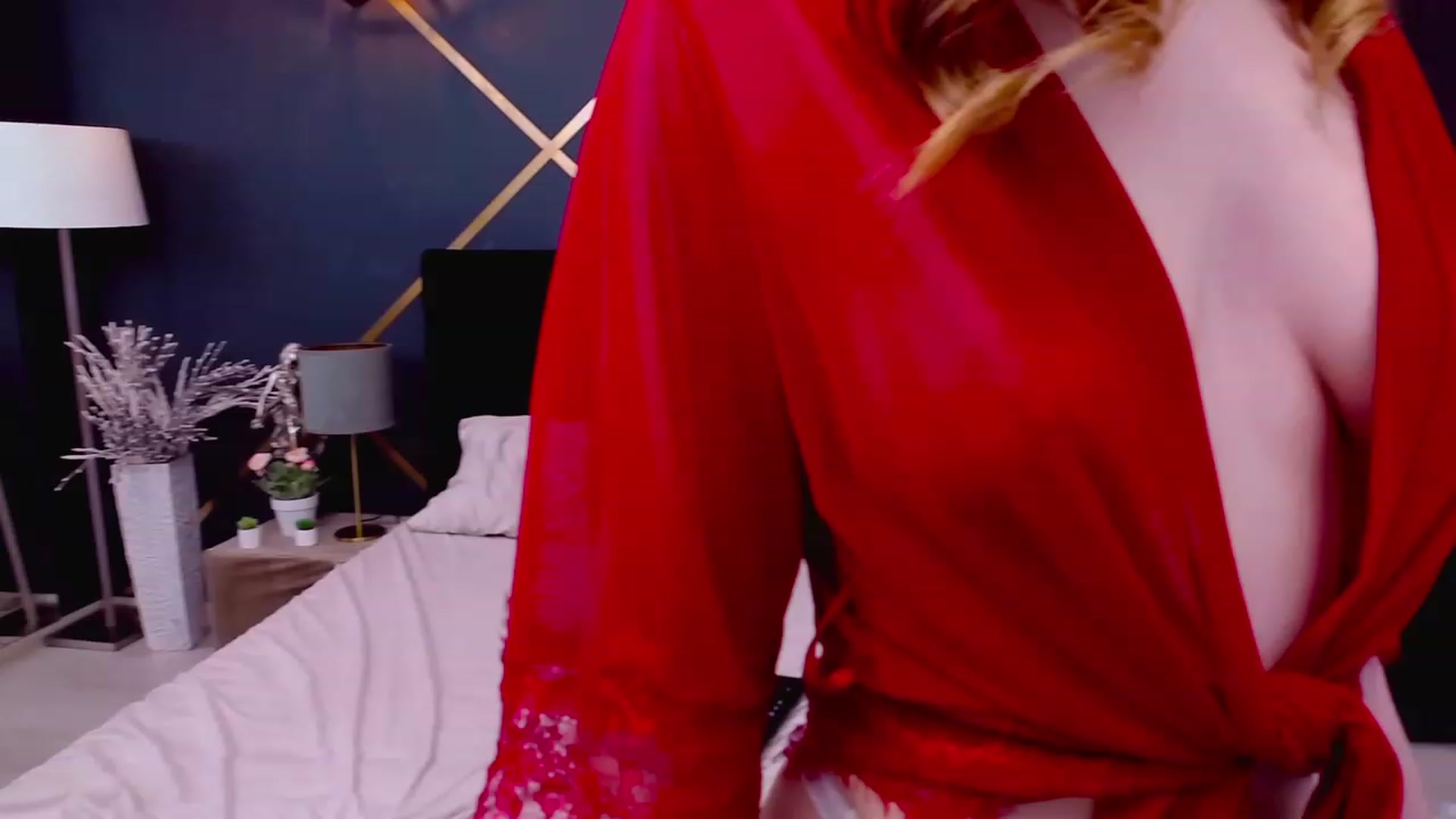 Gallery image thumbnail from AmberKeaton's myfreecams stream on, 03/27/2023, 12:56 image 16 of 20