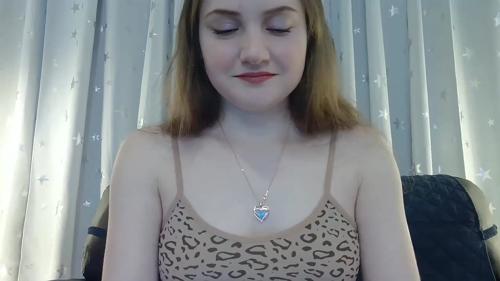 Gallery image thumbnail from AmberPeach's myfreecams stream on, 12/27/2022, 20:00 image 5 of 20