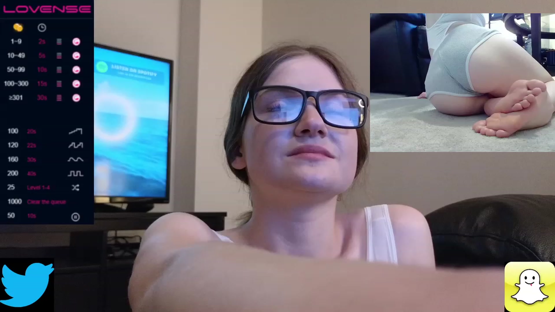 Gallery image thumbnail from AmberPeach's myfreecams stream on, 05/19/2023, 24:02 image 15 of 20
