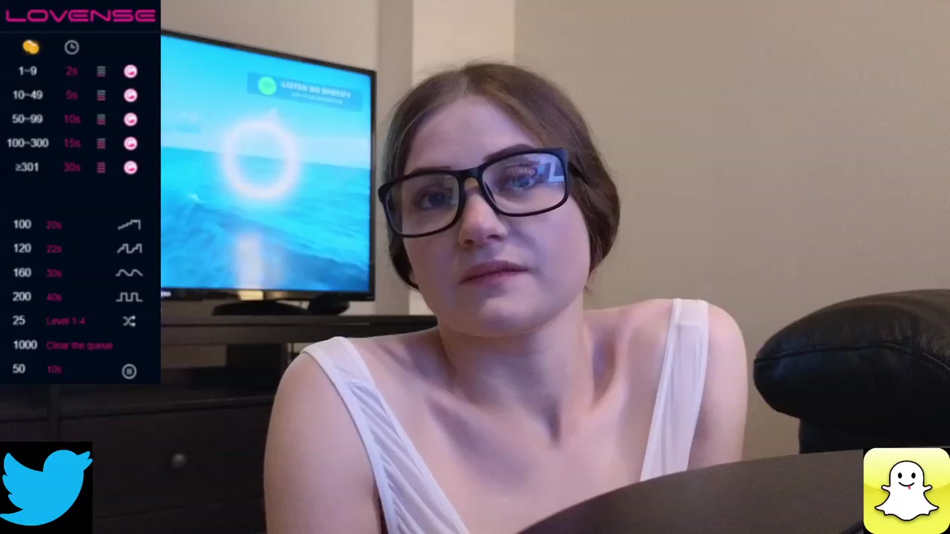 Gallery image thumbnail from AmberPeach's myfreecams stream on, 05/19/2023, 24:02 image 9 of 20