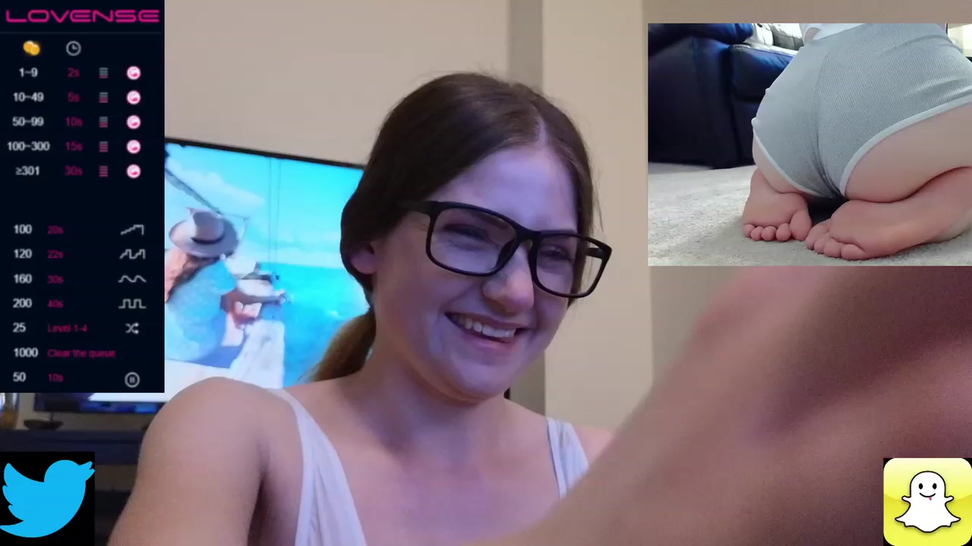 Gallery image thumbnail from AmberPeach's myfreecams stream on, 05/19/2023, 24:02 image 3 of 20