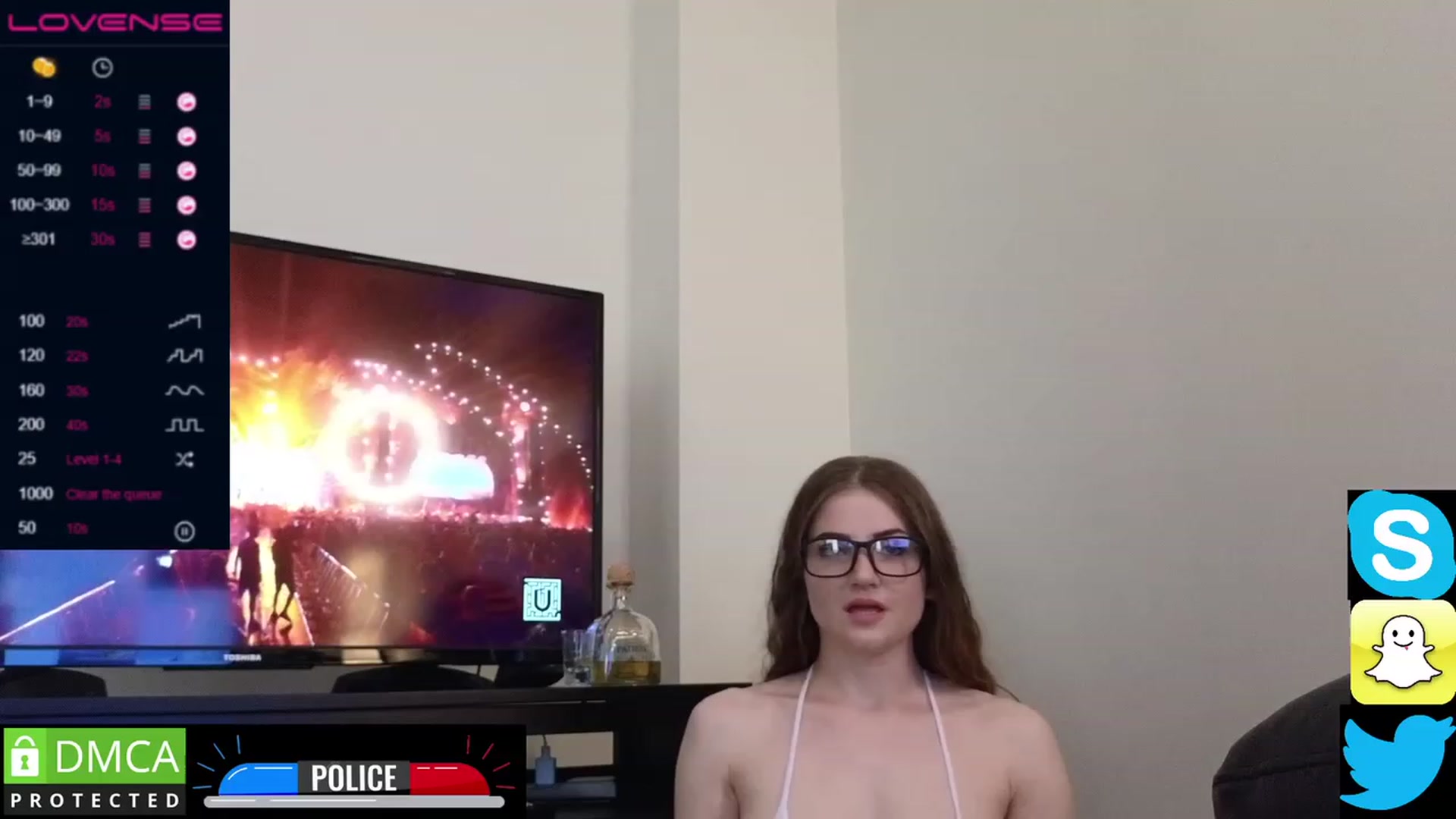 Gallery image thumbnail from AmberPeach's myfreecams stream on, 05/20/2023, 20:17 image 13 of 20