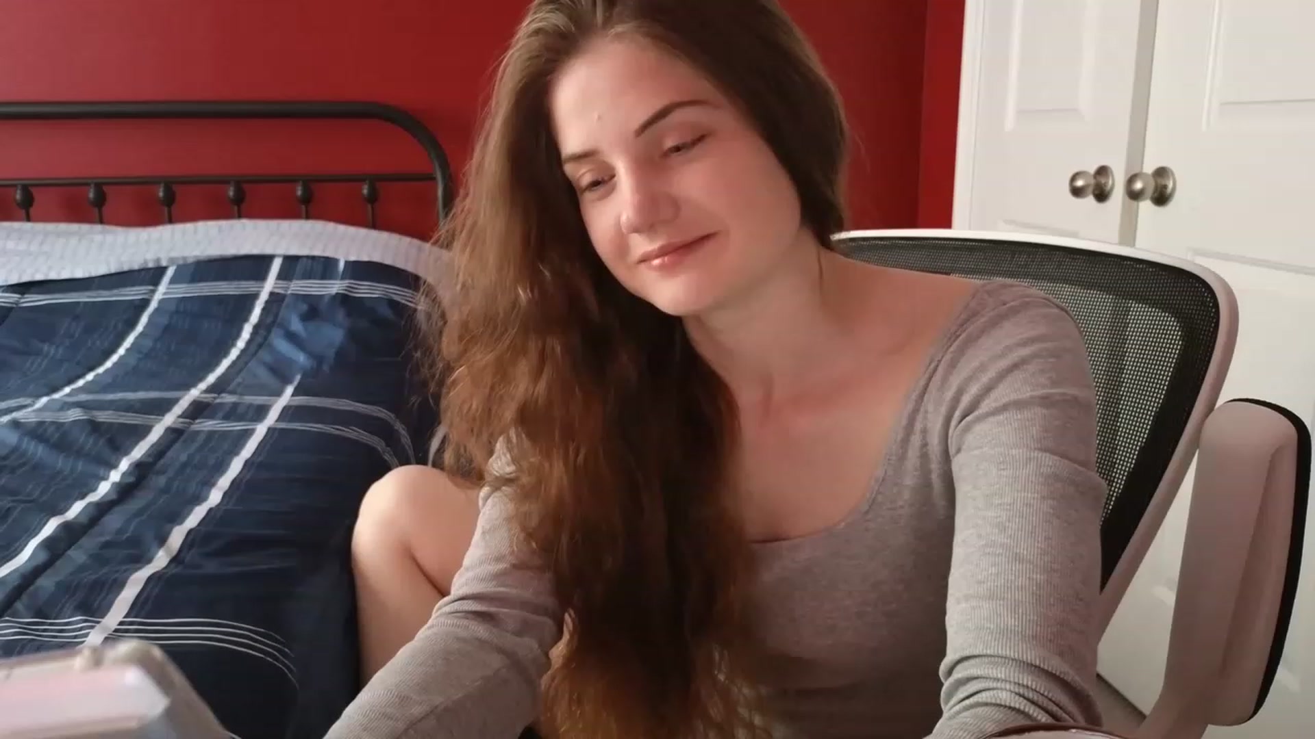 Gallery image thumbnail from AmberPeach's myfreecams stream on, 06/24/2023, 21:07 image 15 of 20