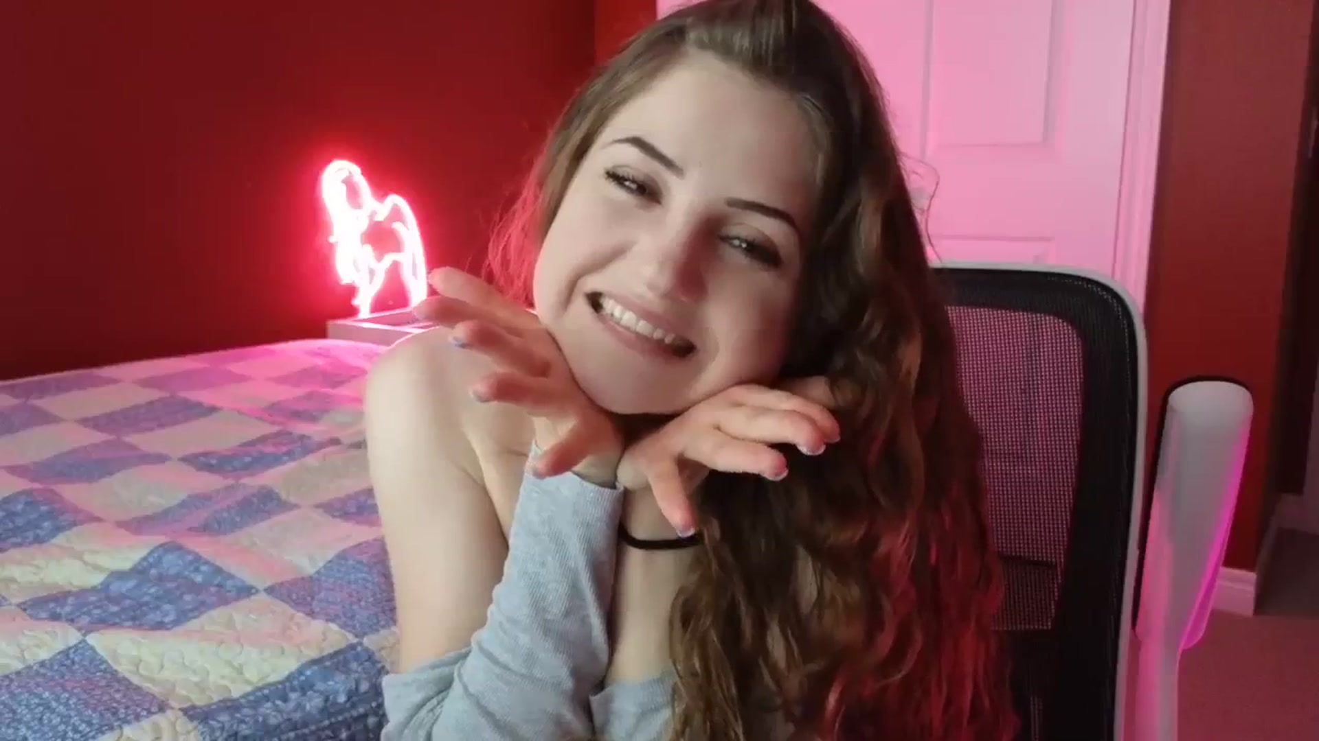 Gallery image thumbnail from AmberPeach's myfreecams stream on, 09/09/2023, 18:37 image 18 of 20