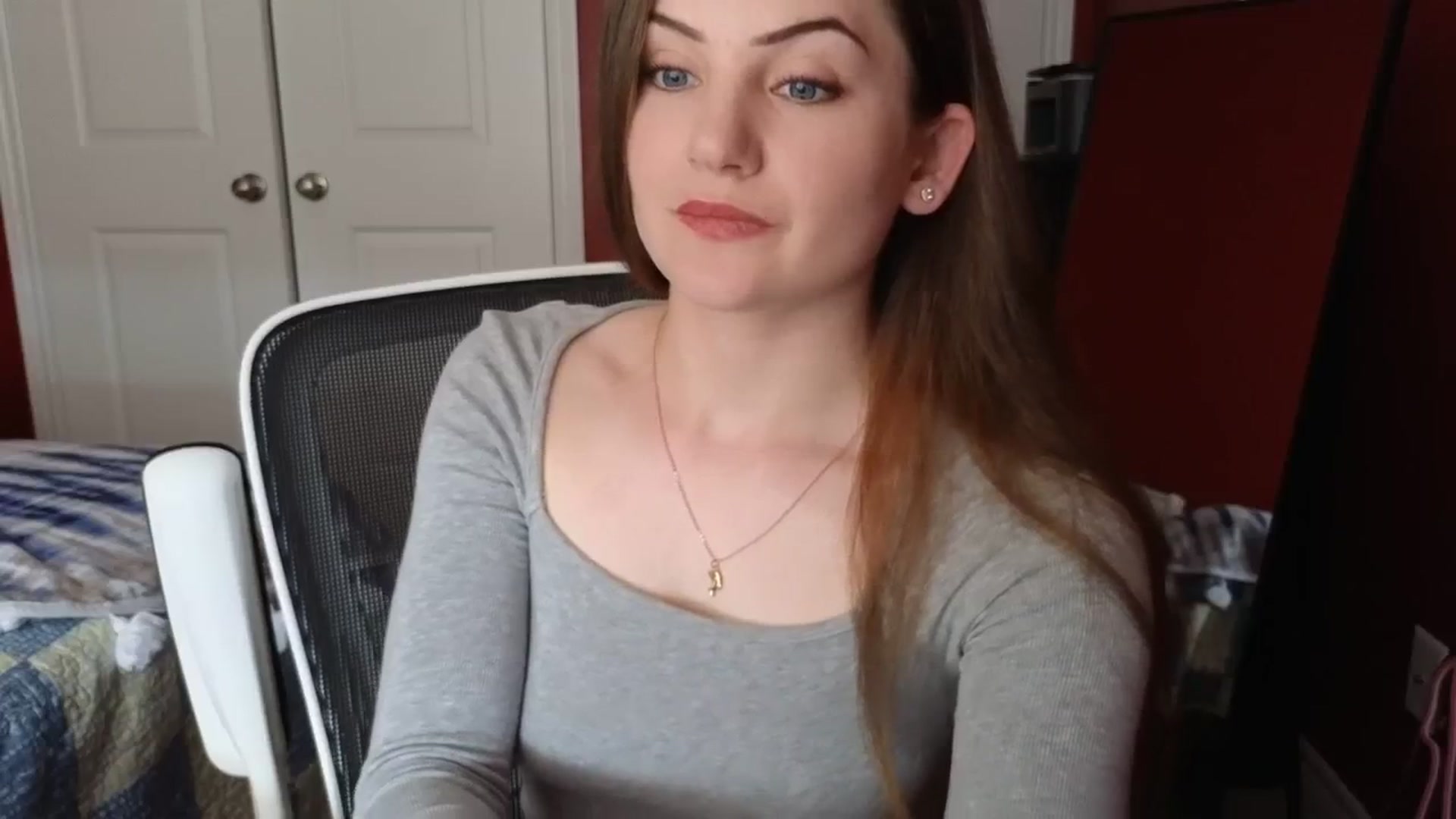 Gallery image thumbnail from AmberPeach's myfreecams stream on, 10/05/2023, 21:18 image 3 of 20