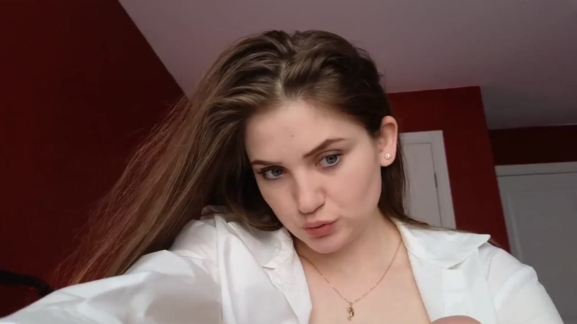 Gallery image thumbnail from AmberPeach's myfreecams stream on, 10/23/2023, 20:10 image 1 of 20