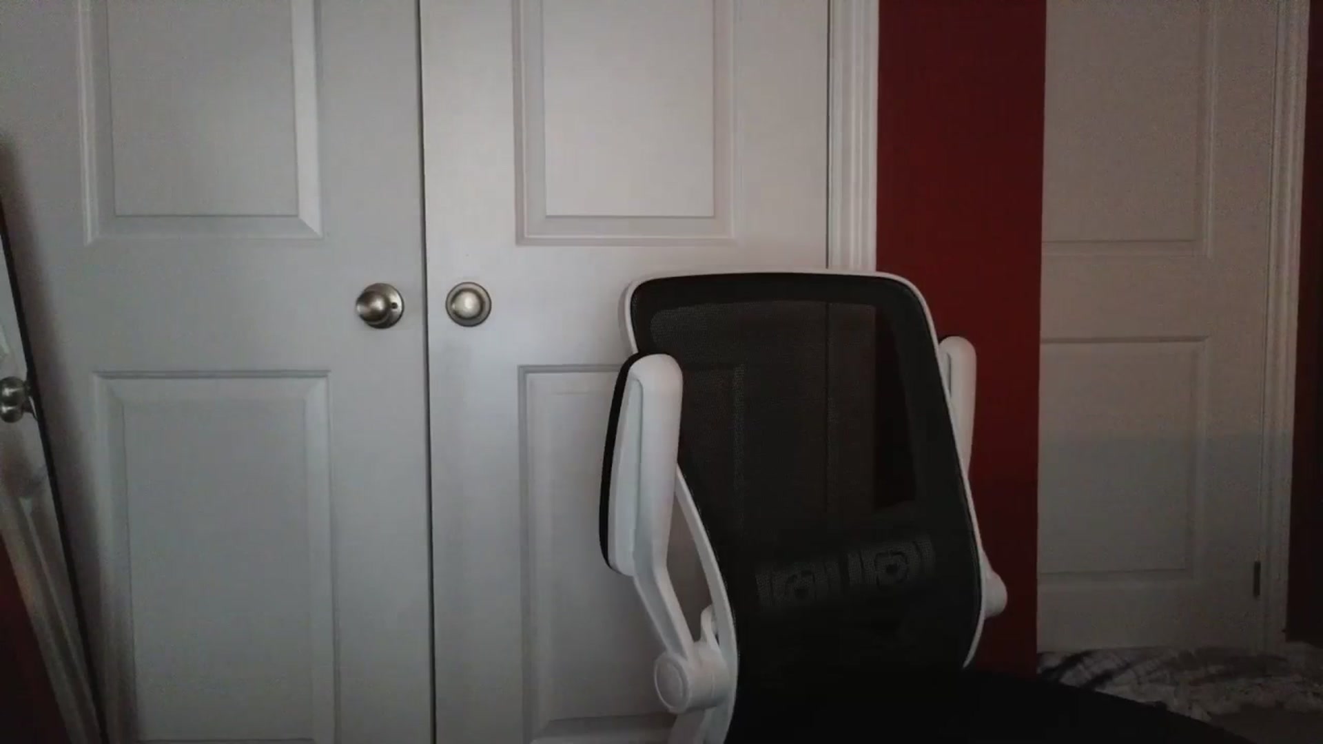 Gallery image thumbnail from AmberPeach's myfreecams stream on, 11/22/2023, 19:14 image 17 of 20