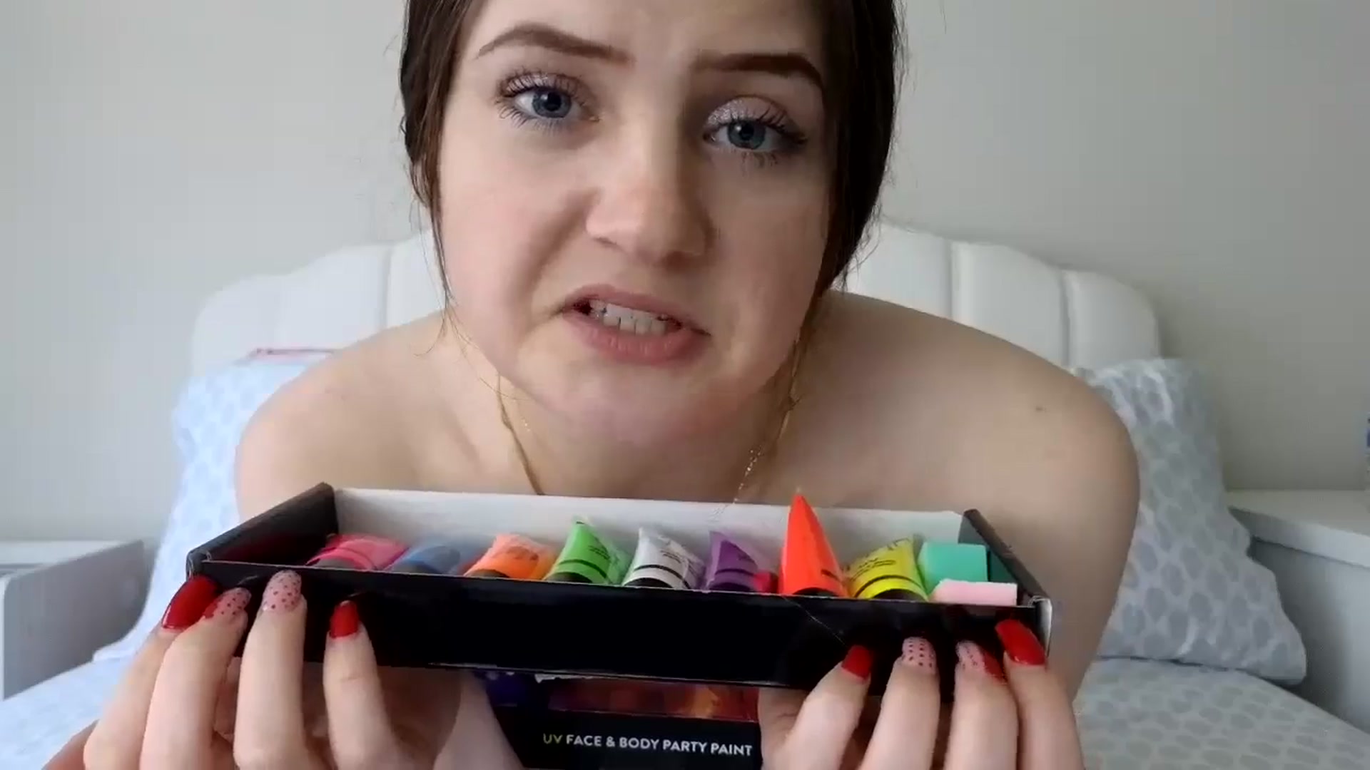 Gallery image thumbnail from AmberPeach's myfreecams stream on, 08/22/2024, 22:51 image 6 of 20