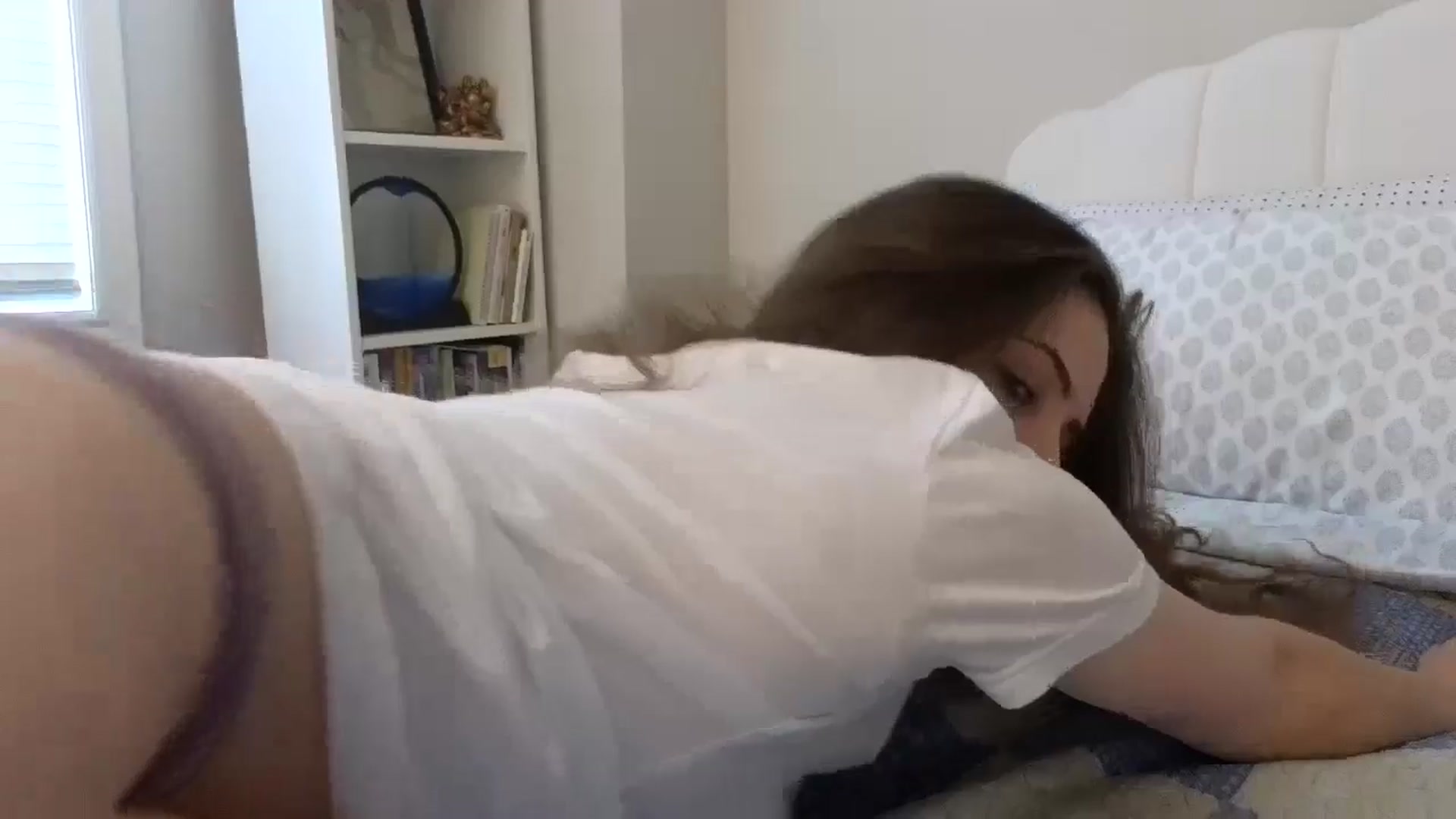 Gallery image thumbnail from AmberPeach's myfreecams stream on, 09/05/2024, 20:33 image 14 of 20
