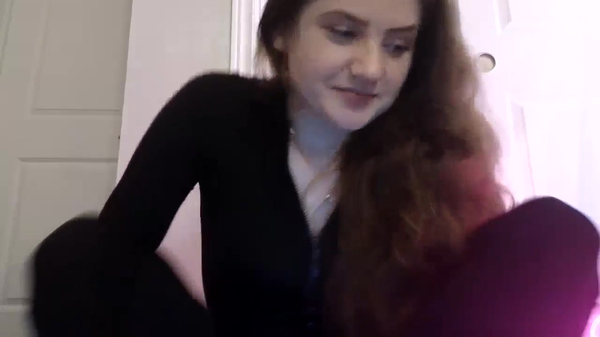 Gallery image thumbnail from AmberPeach's myfreecams stream on, 09/12/2024, 01:37 image 5 of 20